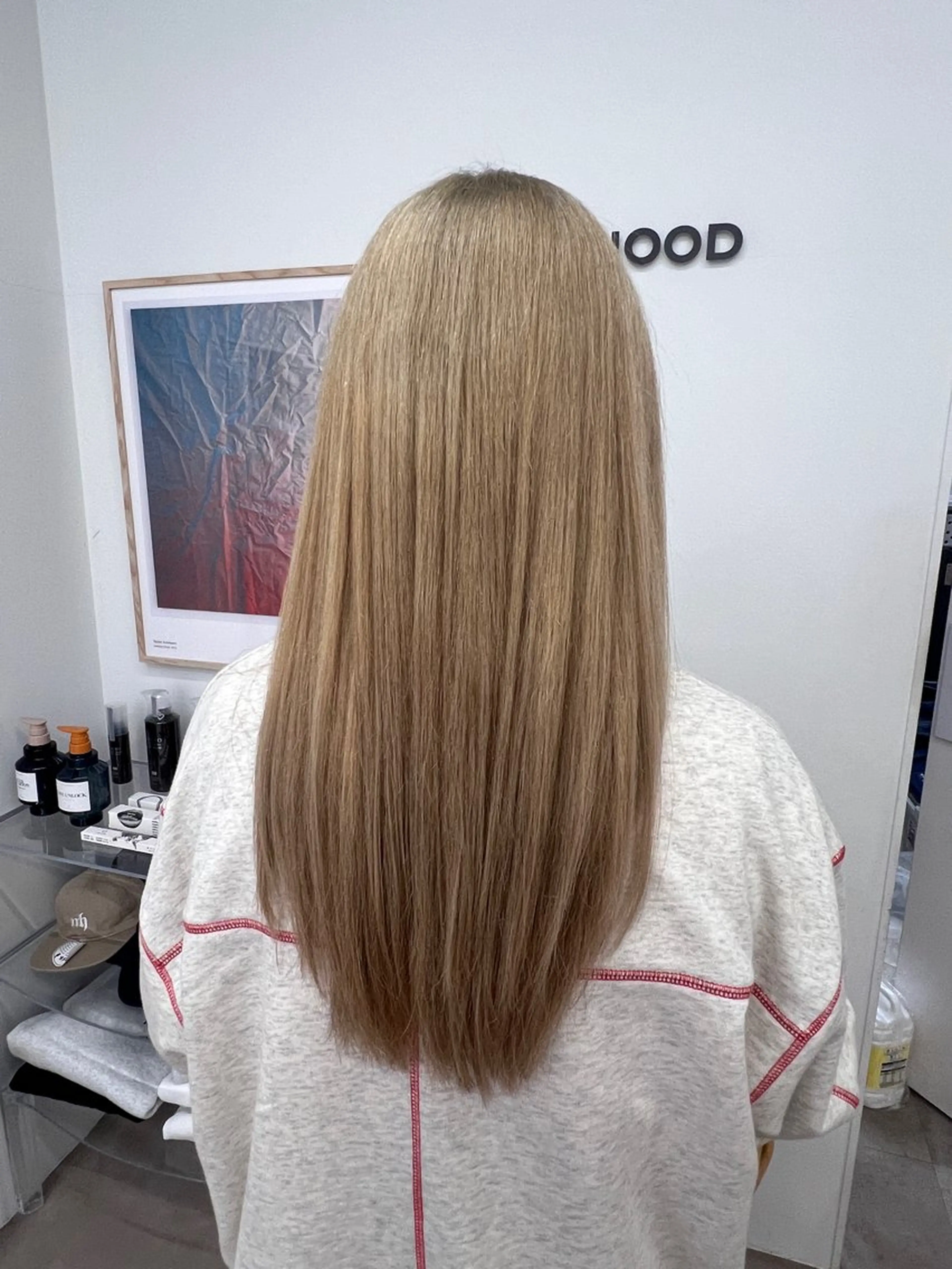 ロング ヘアカラー 透明感カラー🫧⌇ 青🫐🩵のヘアスタイル