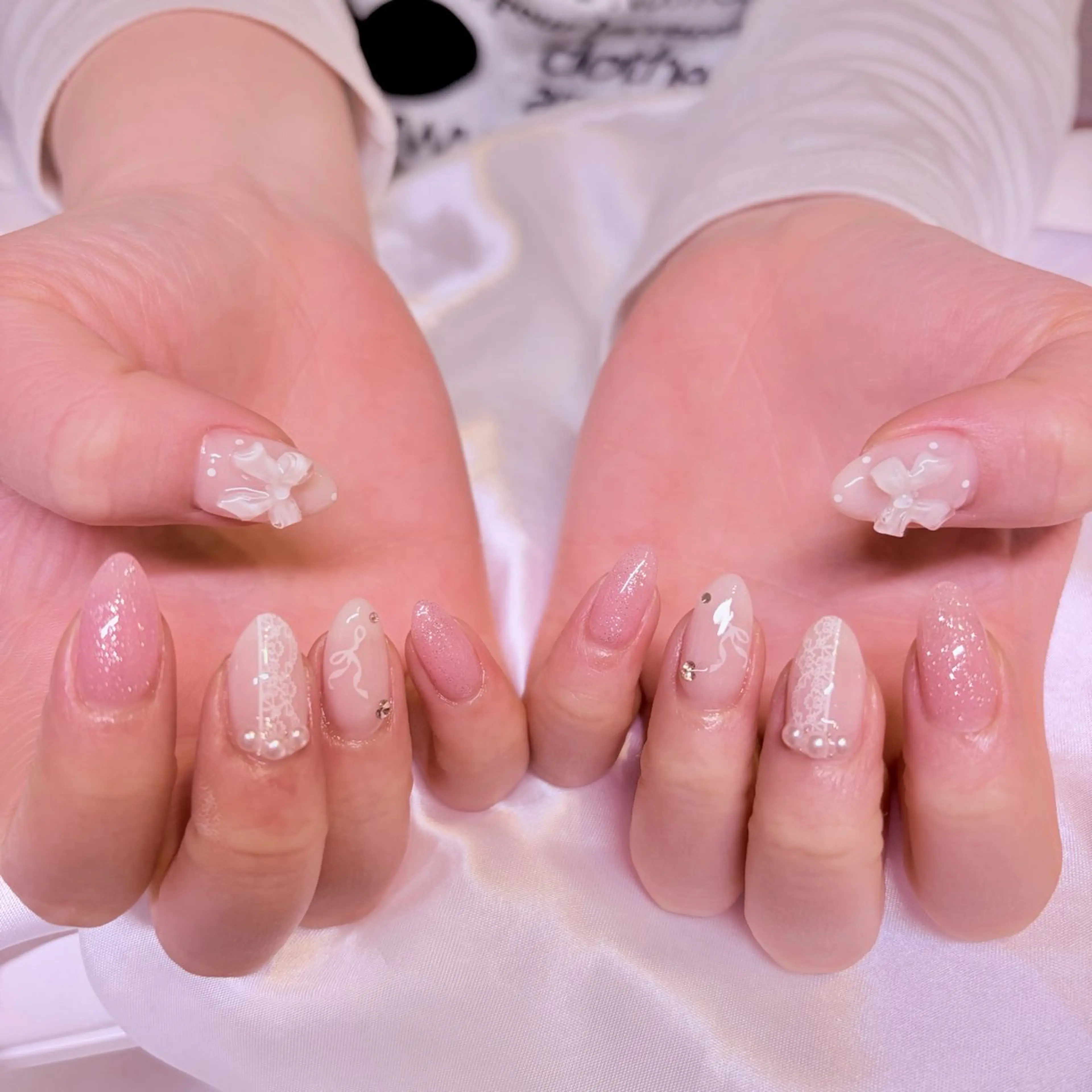 ネイル レース ハンドネイル nail salon e'mu💐のネイルデザイン