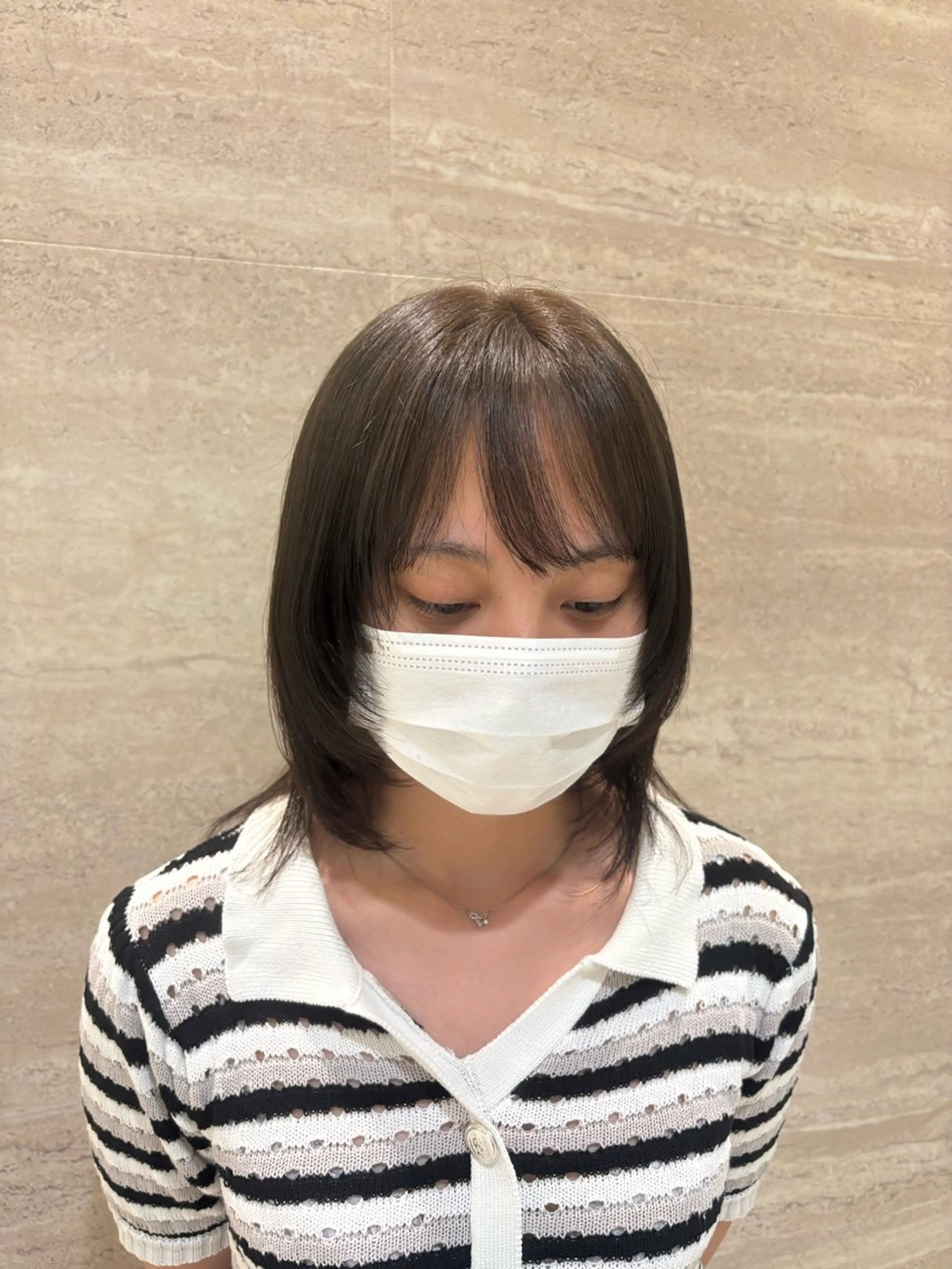 ミディアム 笹川 聖奈のヘアスタイル