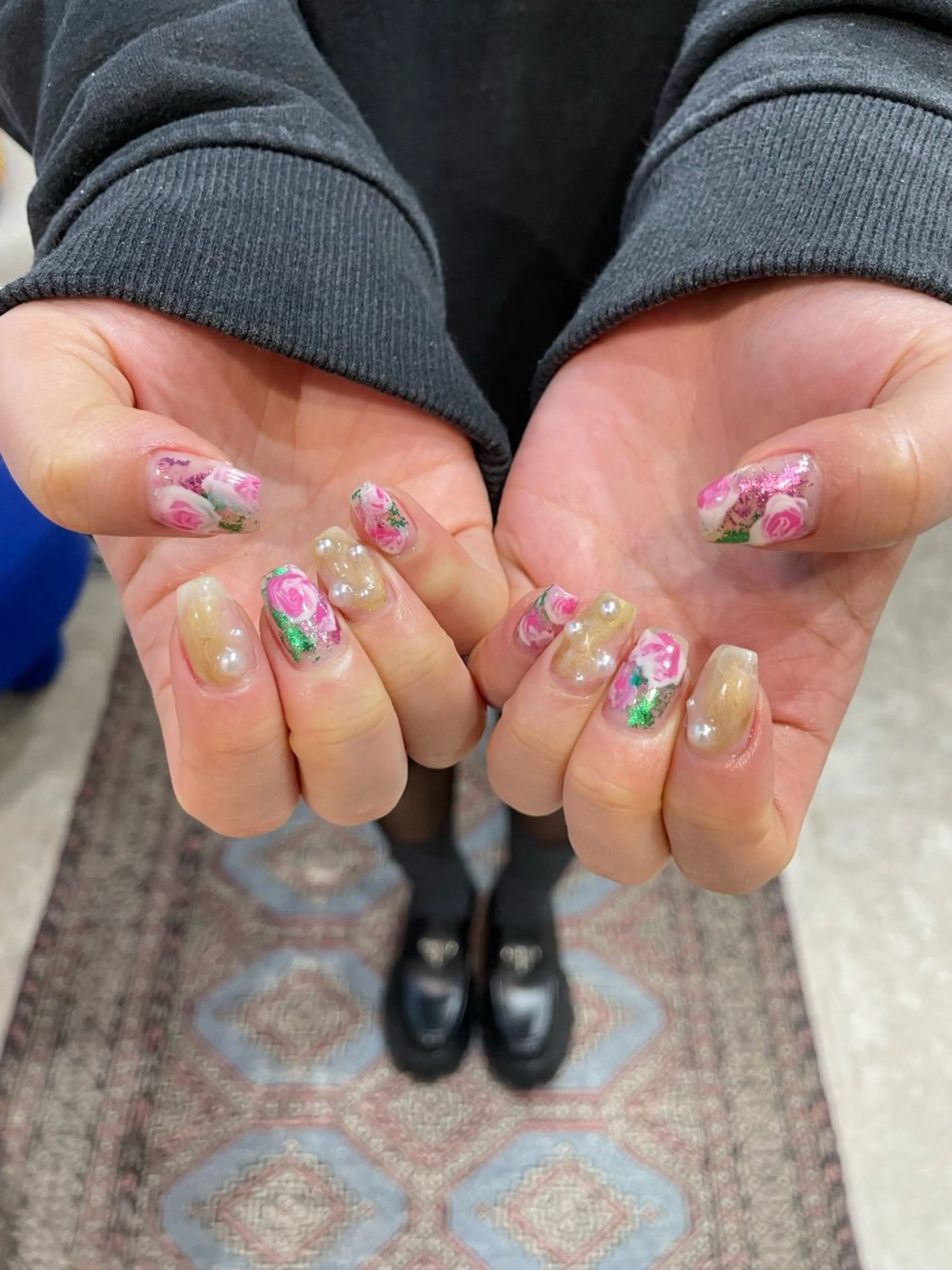 ネイル ハンドネイル Cleo 名古屋駅店 🖤Seraのネイルデザイン