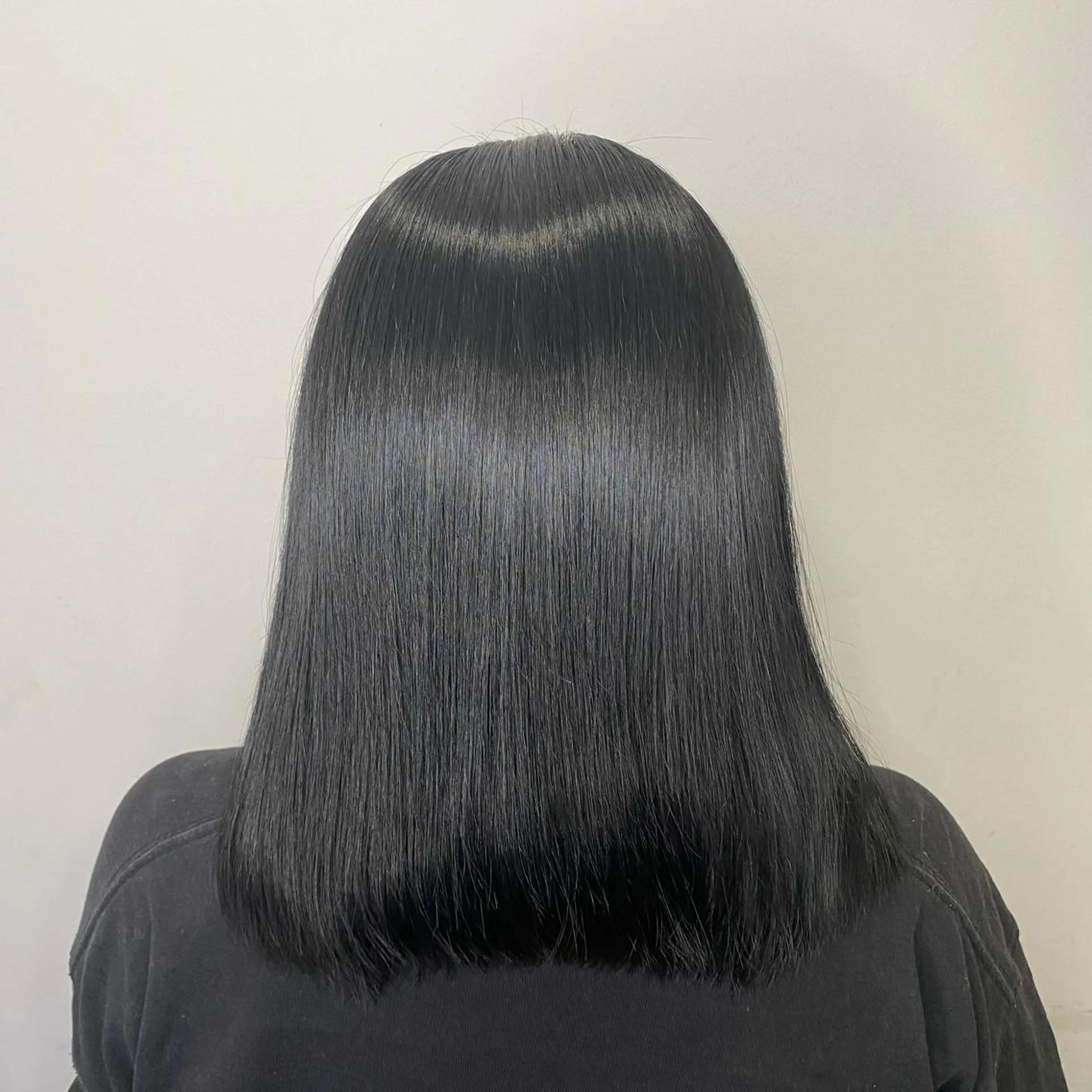 ミディアム 酸スト/フェザー パーマ/三谷海斗のヘアスタイル