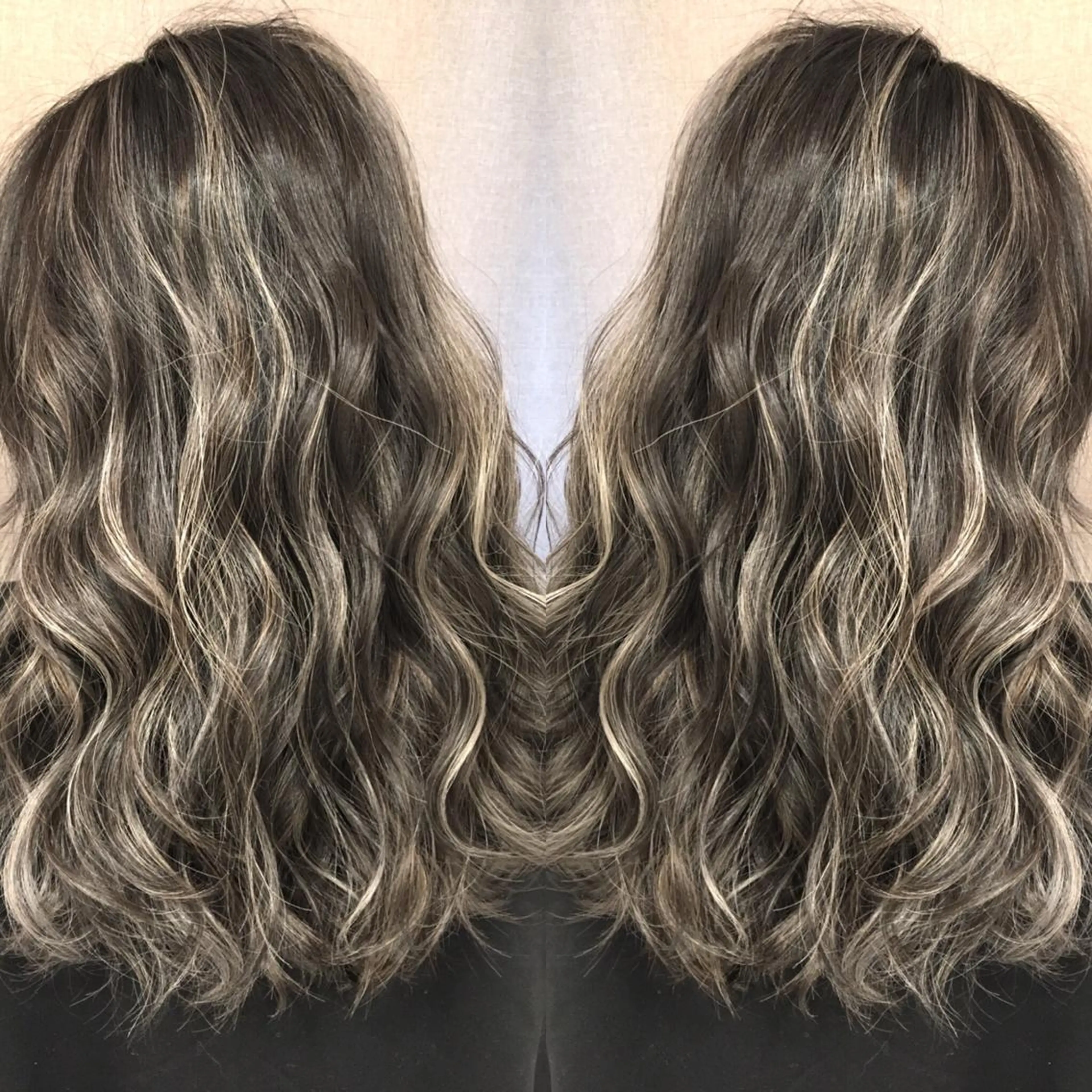 ロング カラー ハイライトカラー 3Dハイライト ハイライト ヘアカラー トリートメント 井上 一平のヘアスタイル