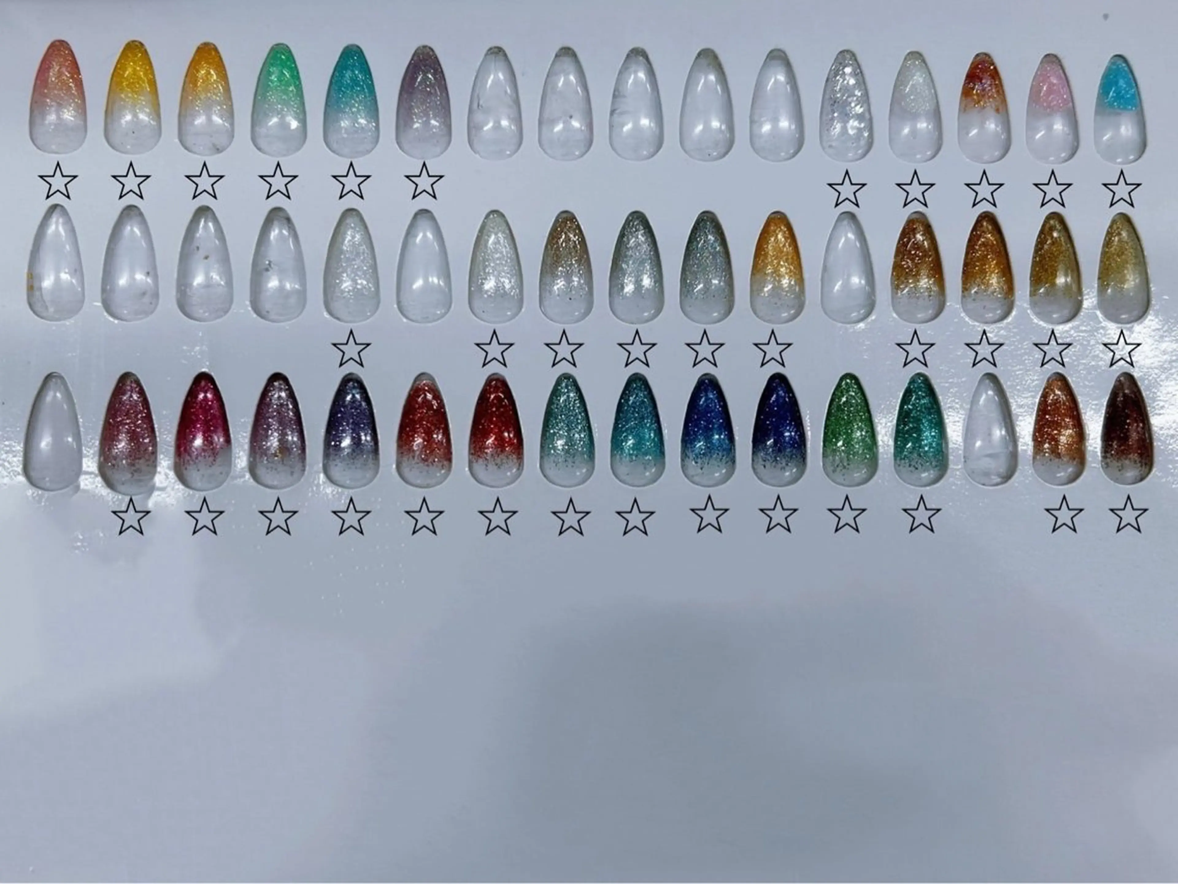 ネイル ワンカラーネイル MAXKELLY AYAMIのネイルデザイン