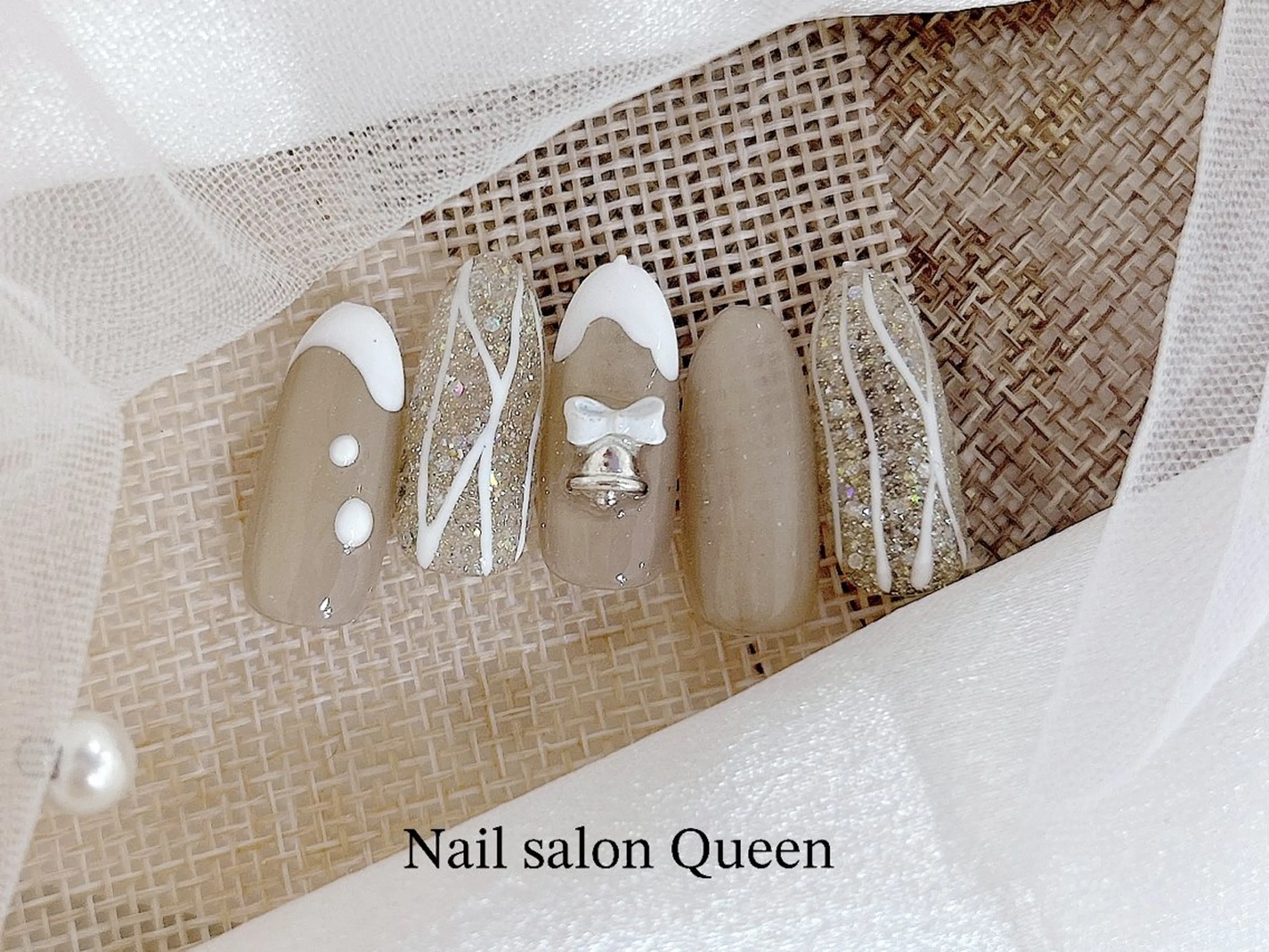 ネイル ハンドネイル ネイルサロンクイーン 東京/新宿/大久保のネイルデザイン