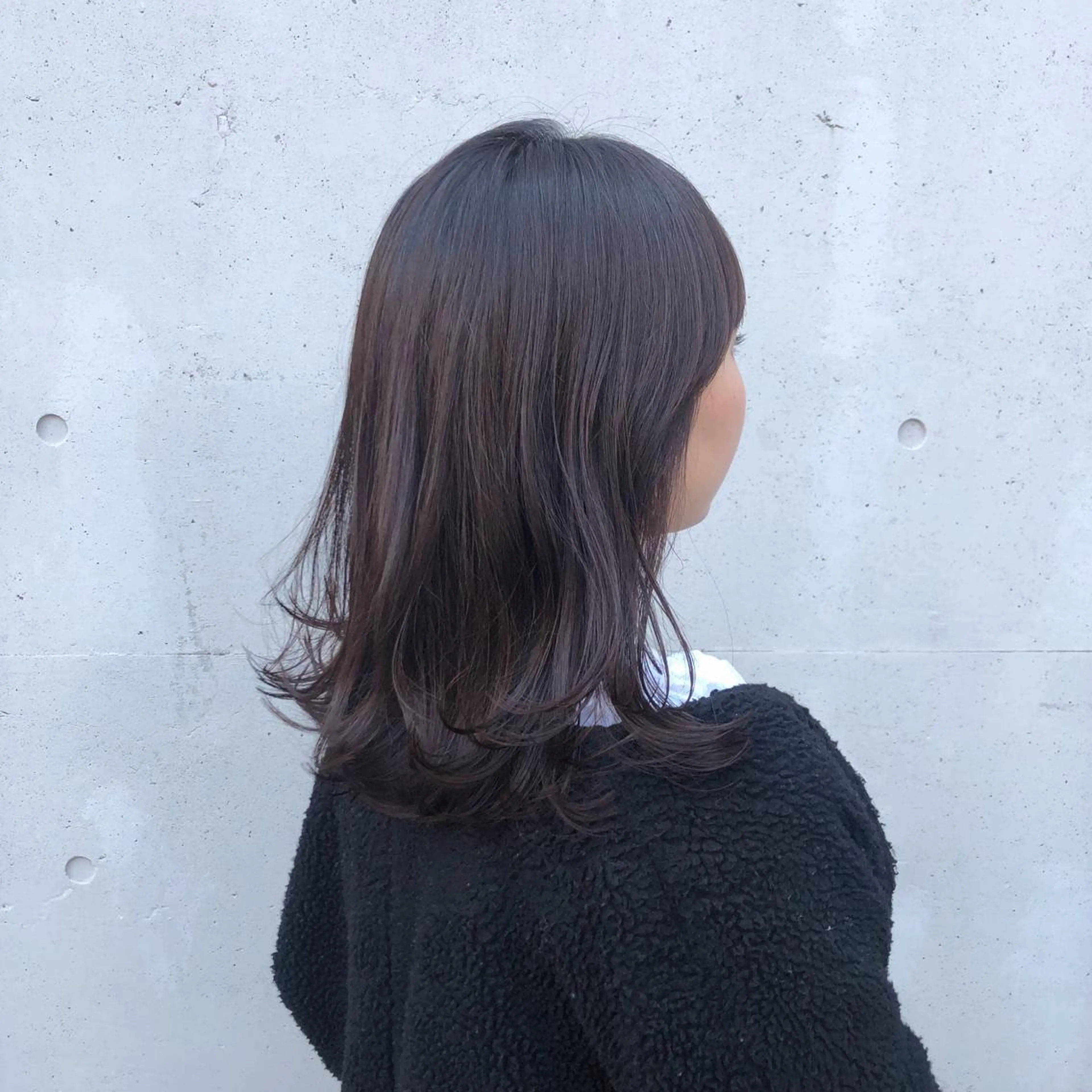 セミロング カラー ヘアアレンジ アッシュ ラベンダーカラー ラベンダーアッシュ カット ヘアカラー トリートメント 酸性縮毛矯正🧴韓国 レイヤー/髪質改善のヘアスタイル