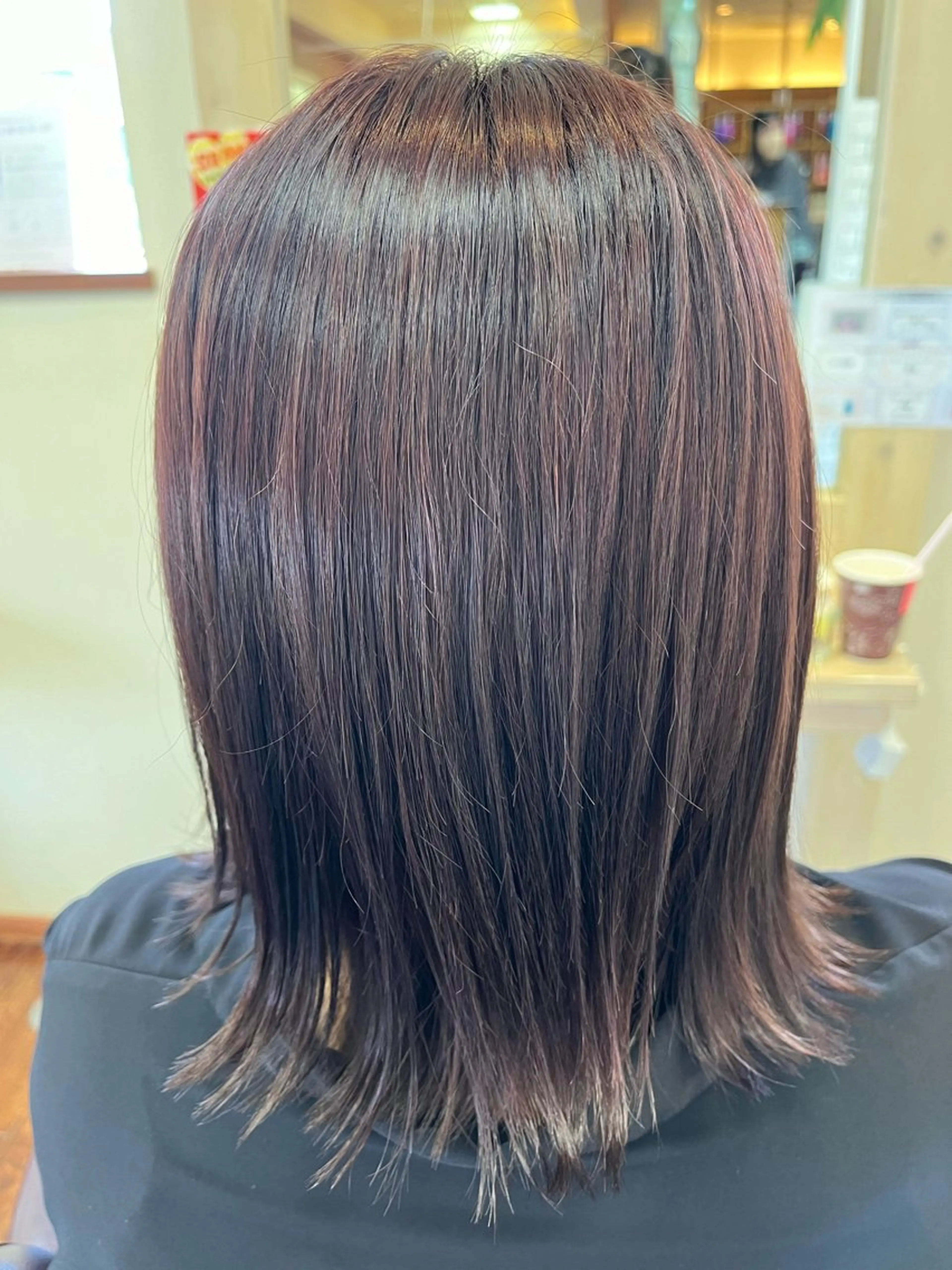 カラー ブラウンカラー ピンクカラー 水口 真穂のヘアスタイル