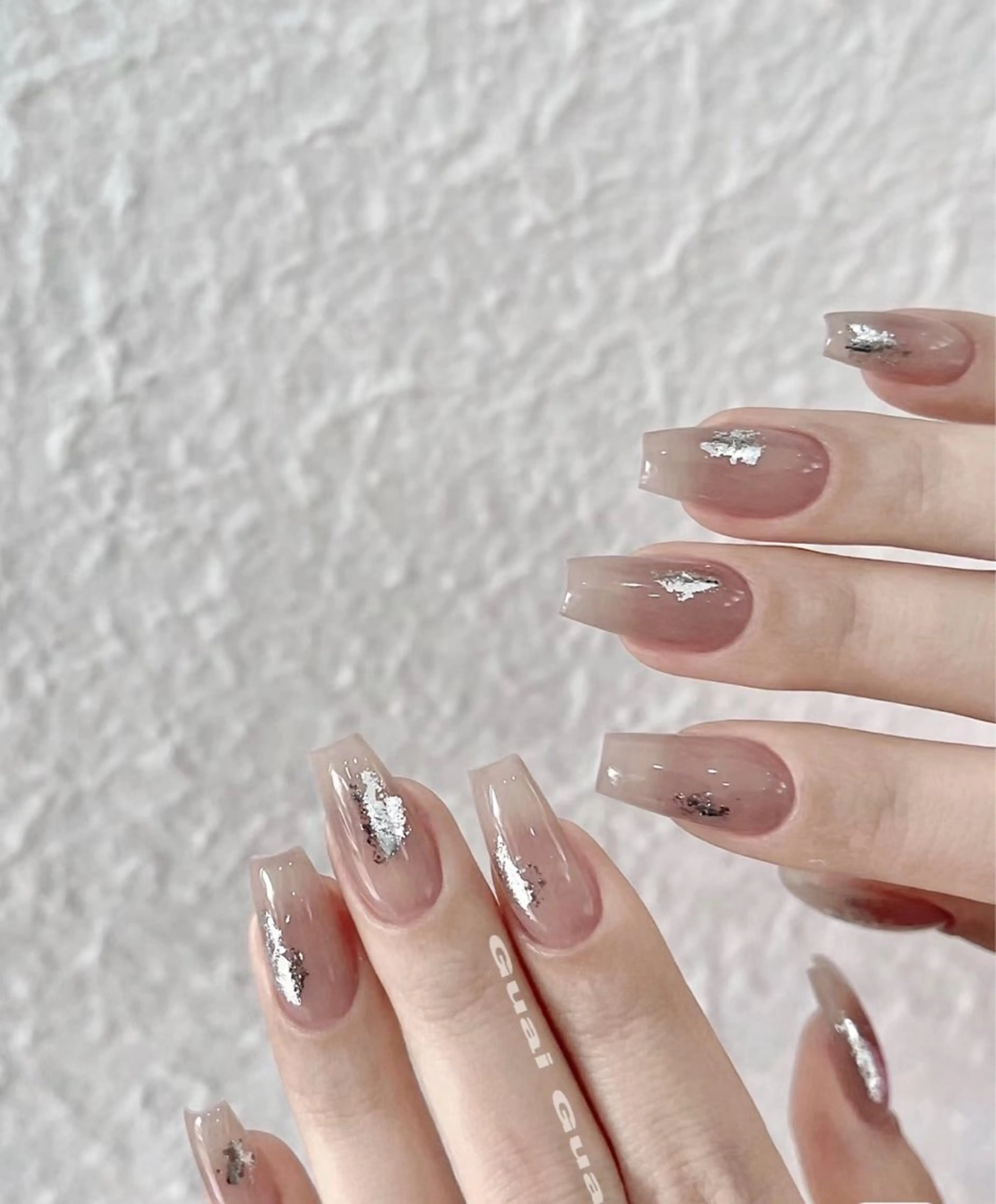 ネイル 長さ出し フットネイル フレンチネイル ジェルネイル ガラスフレンチ ハンドネイル ハンドケア More Glam渋谷店のネイルデザイン