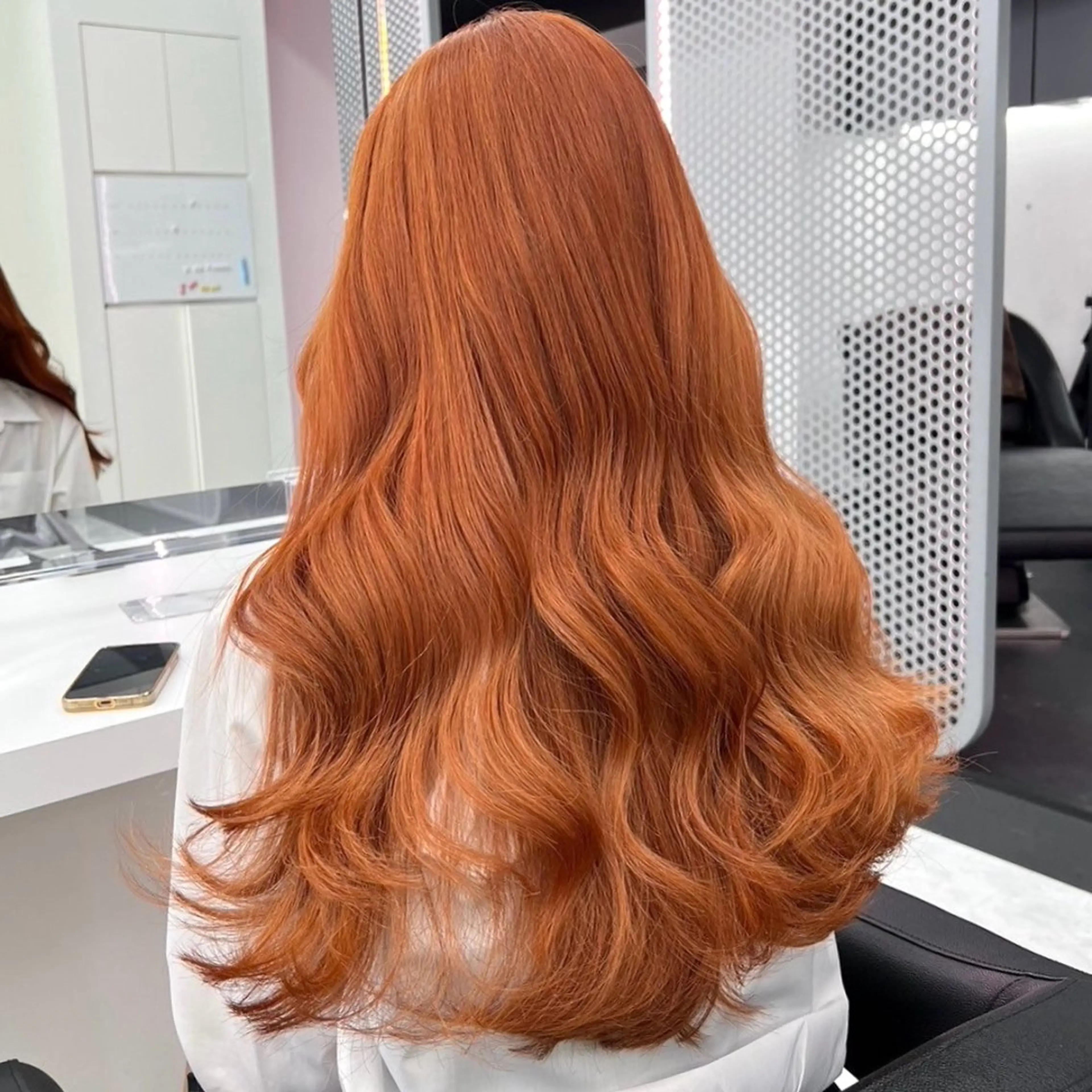 ロング カラー 韓国風艶髪🎀 暖色カラー🤍のヘアスタイル