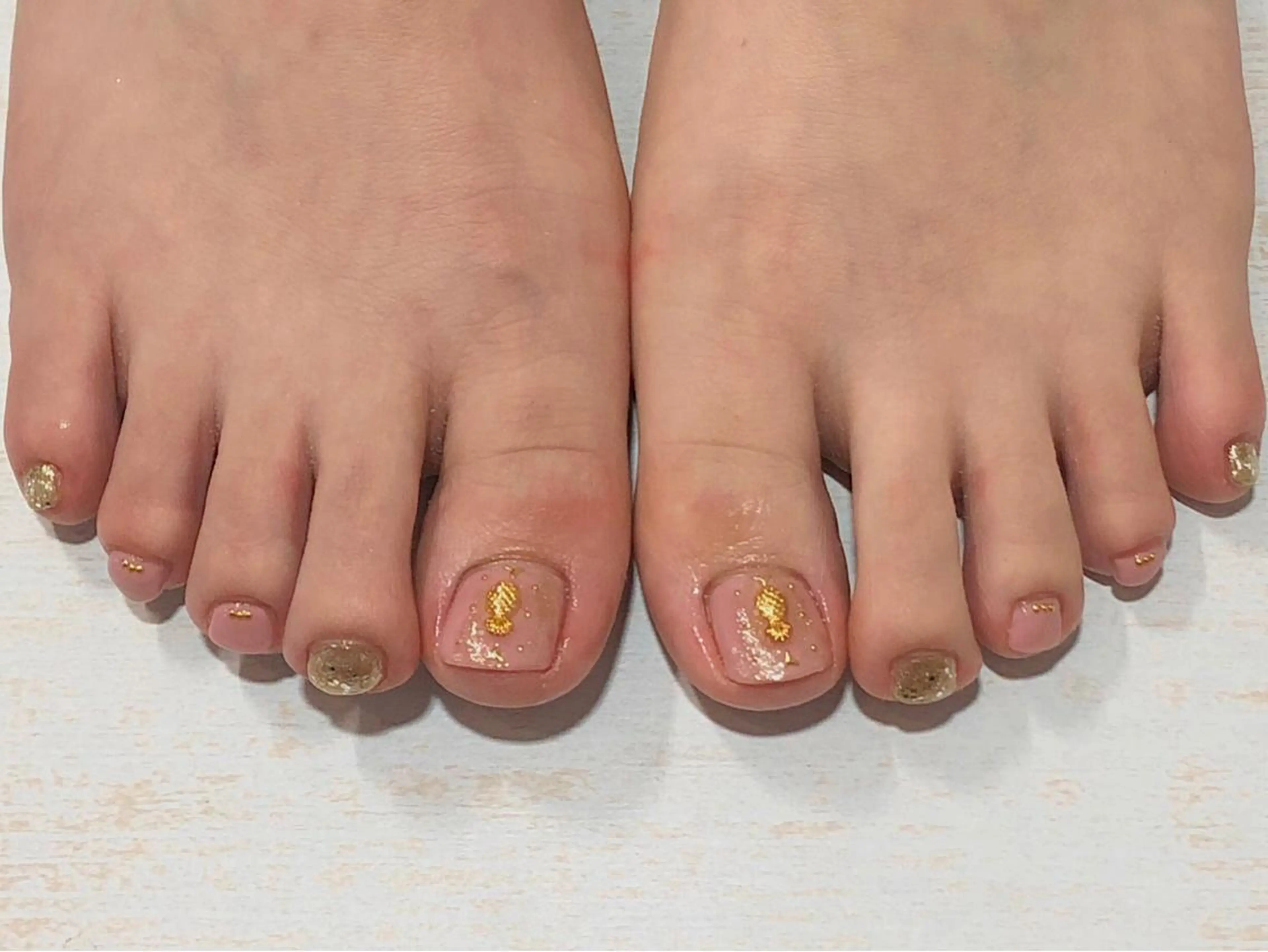 ネイル フットネイル 𖡼 yumenoのネイルデザイン