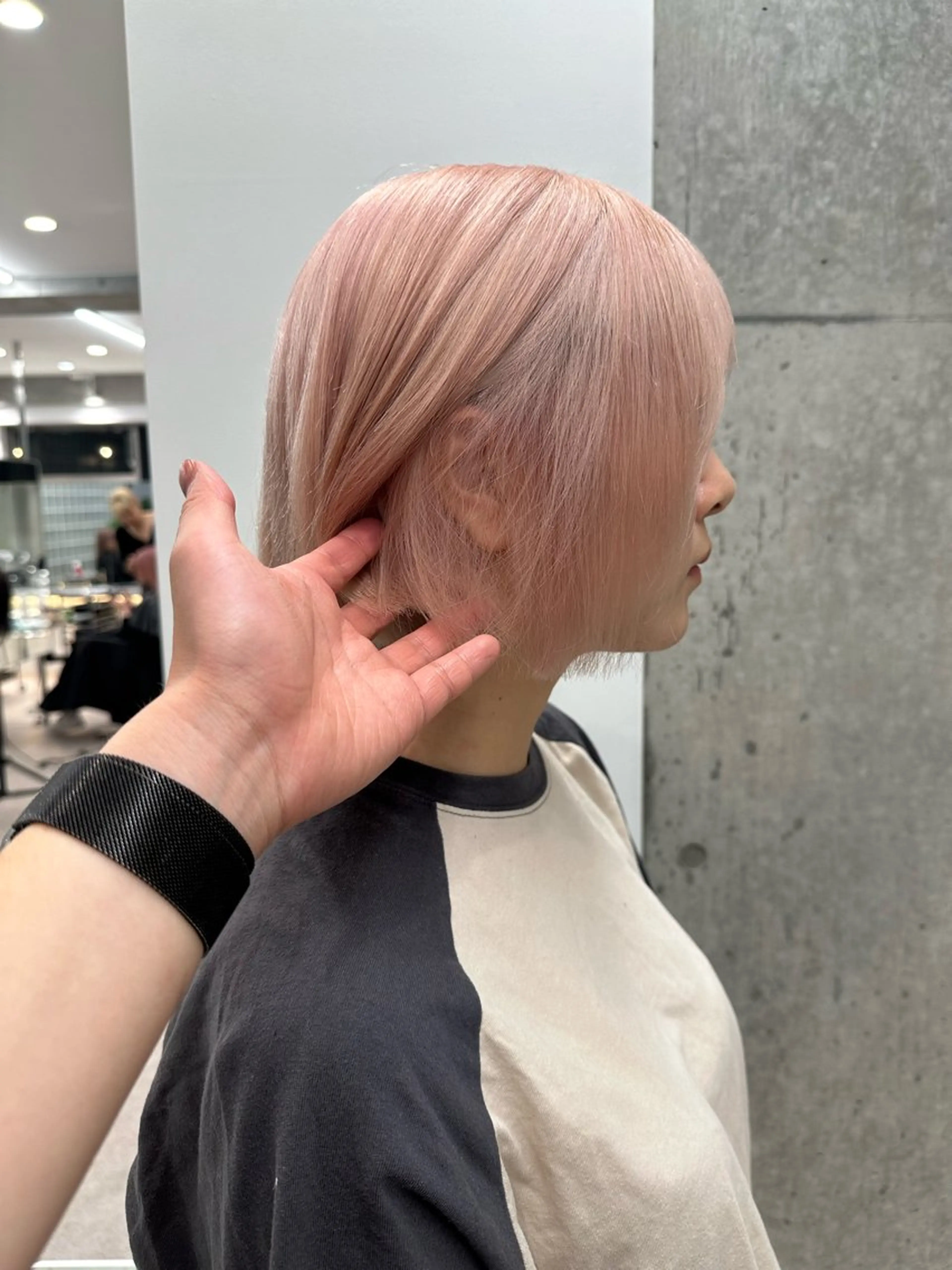 ショート カラー ピンクカラー ホワイトピンク Cinq所属・ハイライト🌟/ ボブ/豊田のヘアスタイル