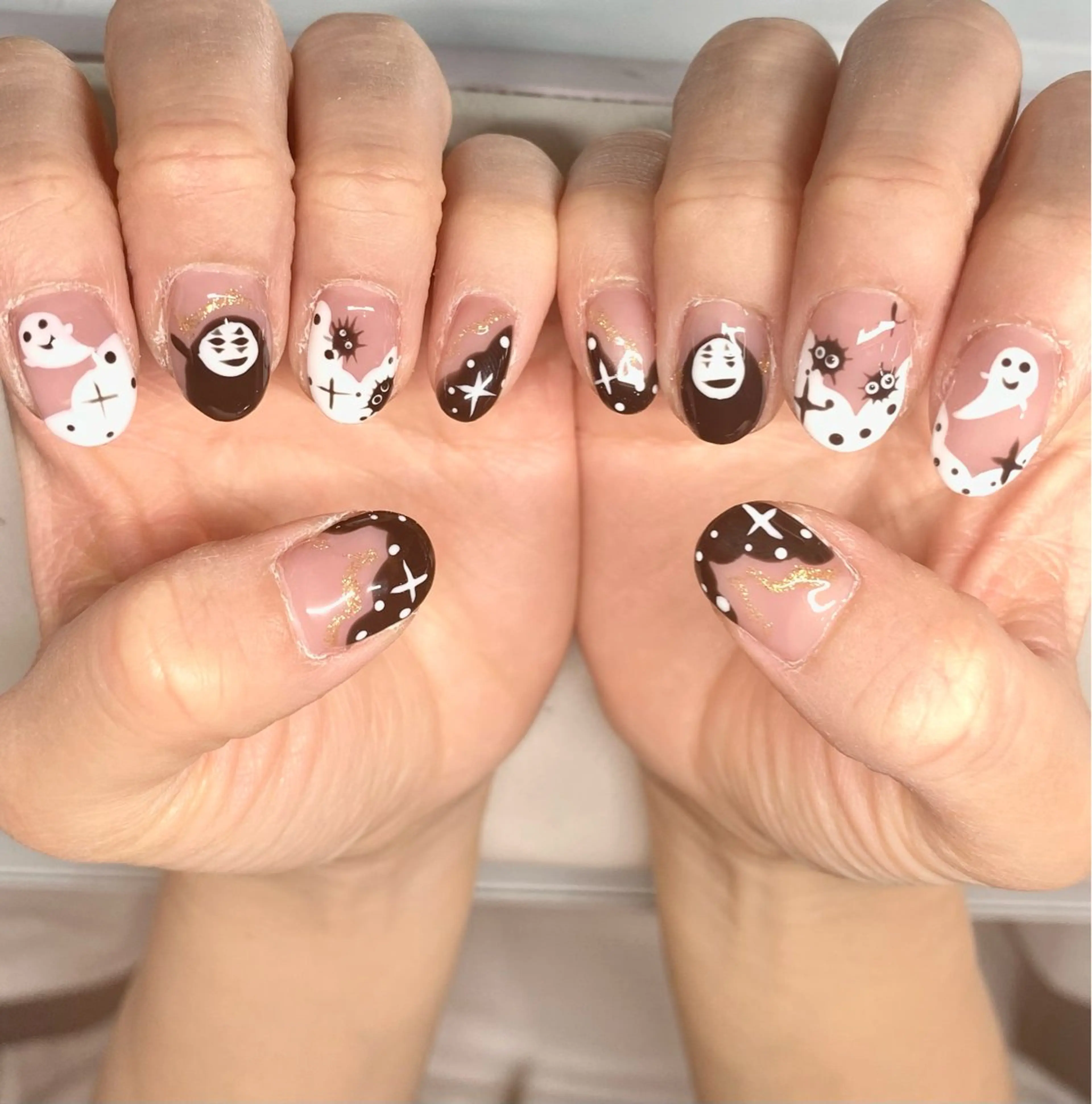 ネイル ハロウィン メンズネイル Hi Beauty 渋谷(ネイル、ハイパーナイフ6、脂肪れいきゃく、マッサージ&エステサロン)所属・Hi beauty 渋谷のネイルデザイン