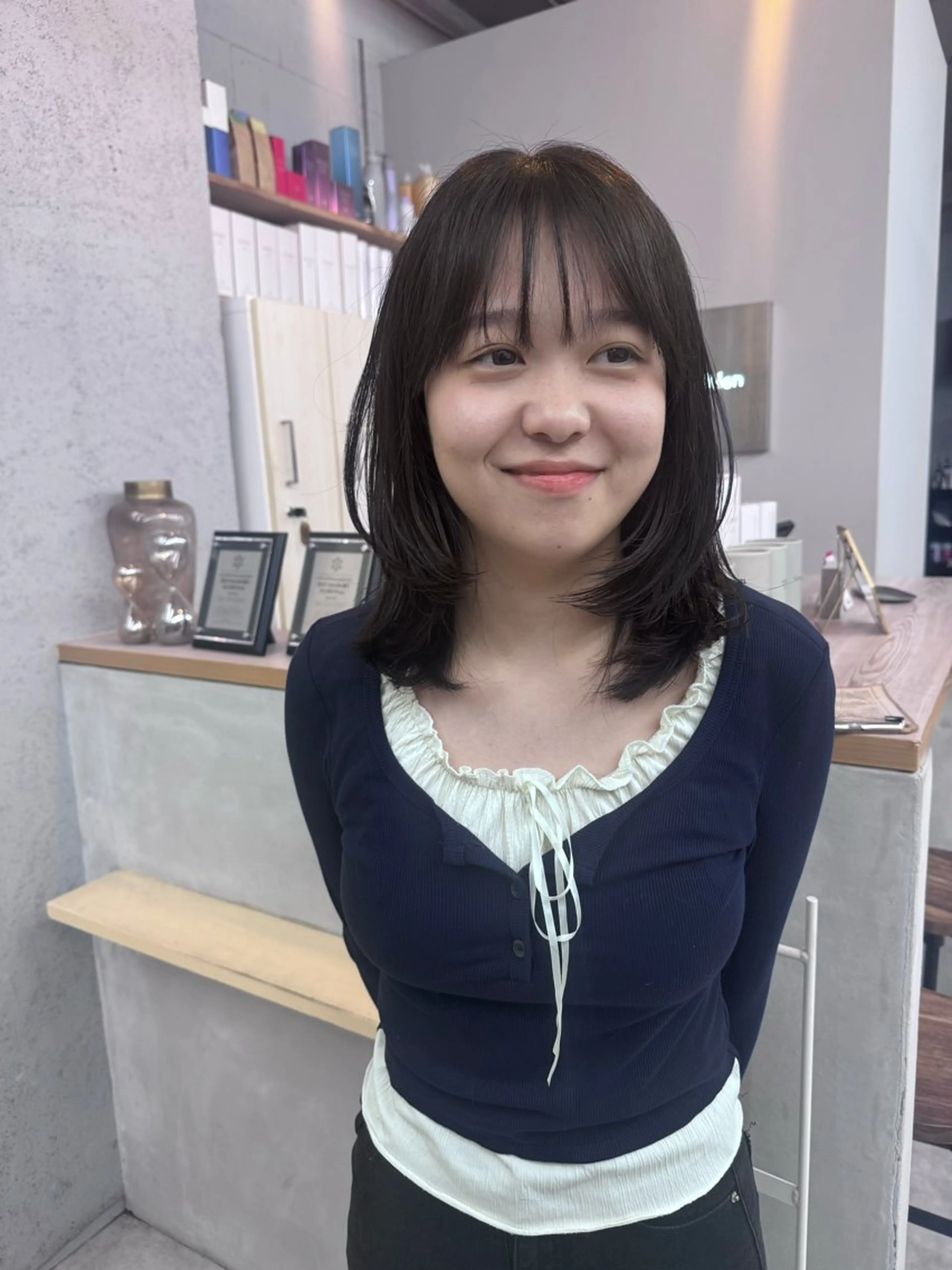 ミディアム レイヤーカット Wehlen所属・wehlen_ keisukeのヘアスタイル