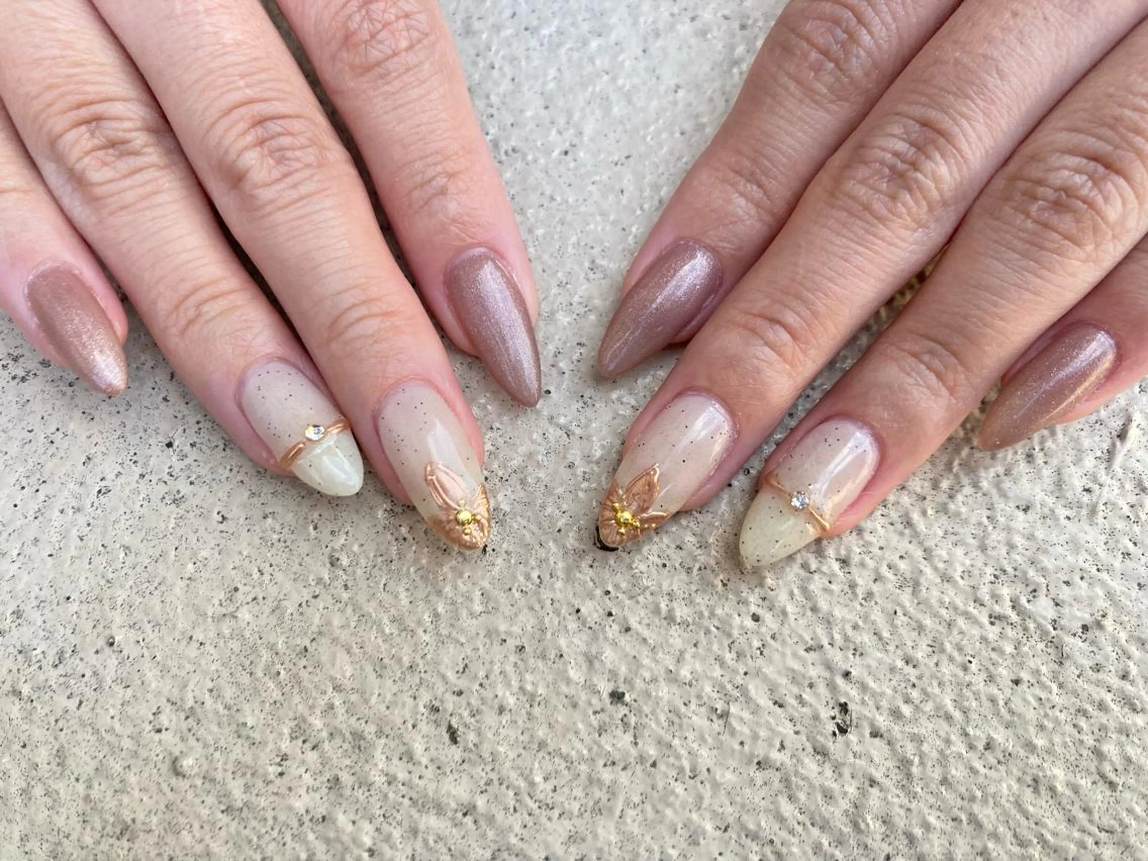 セミロング ネイル ハンドネイル ✴︎ Delightのネイルデザイン