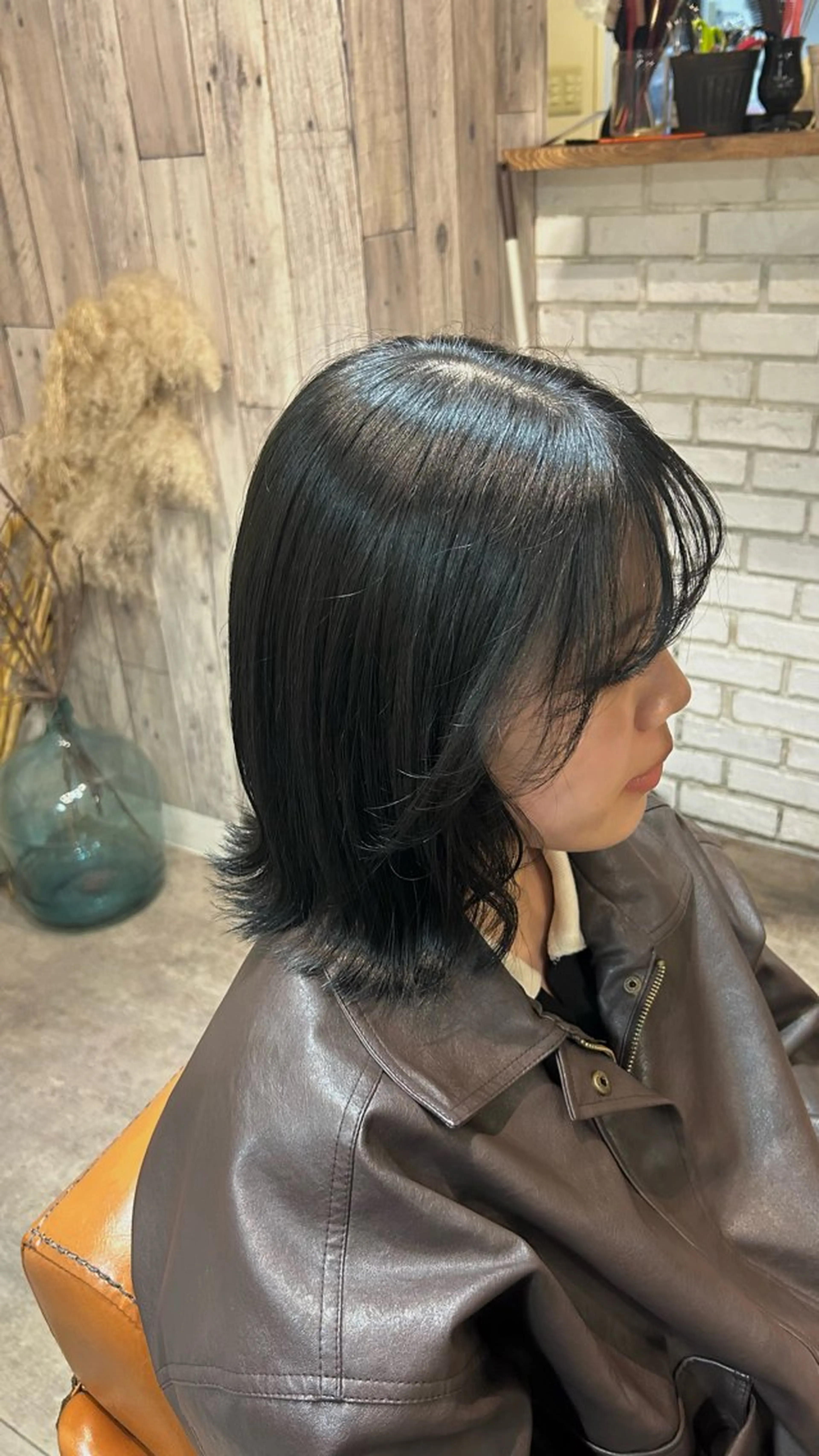 ミディアム カラー グレージュ オリーブグレージュ オリーブグレー hair design HARE所属・HARE nene🐿🍡のヘアスタイル