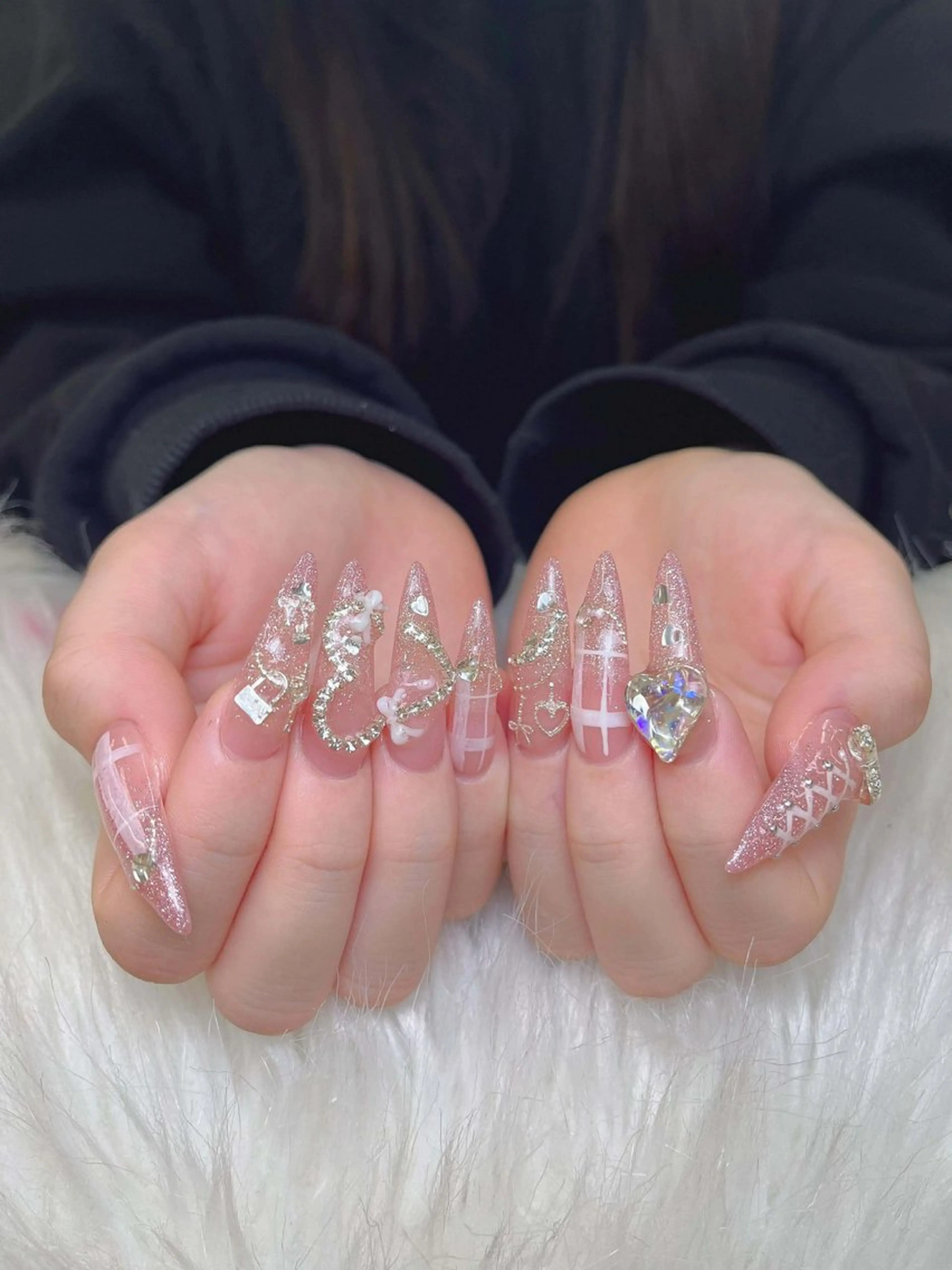 ネイル アートネイル 成人式 ジェルネイル ニュアンスネイル 夏ネイル ハンドネイル Jenn Nail Salonのネイルデザイン