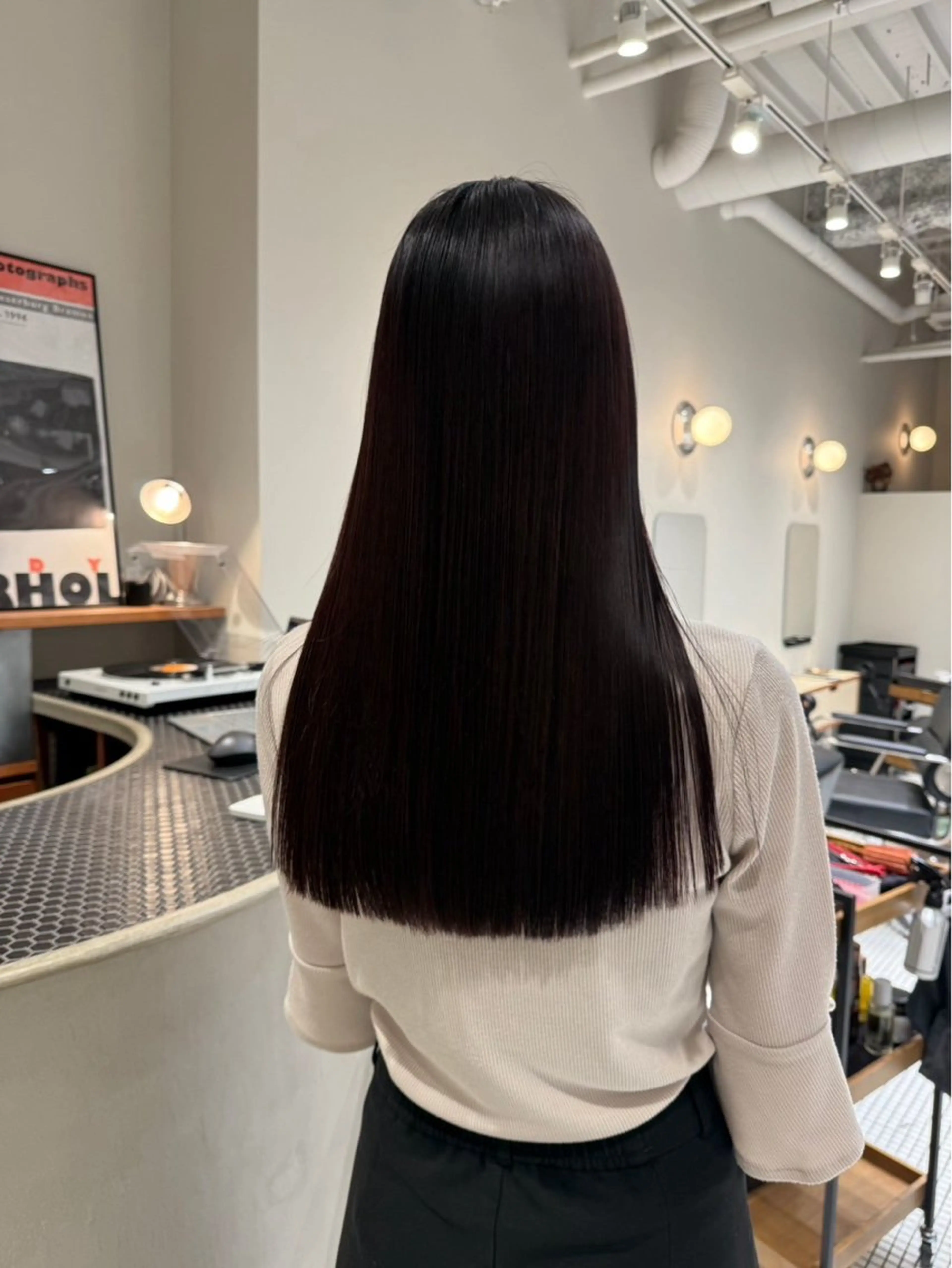 カラー ヘアカラー トリートメント GRIP/マンツー マンサロンのヘアスタイル