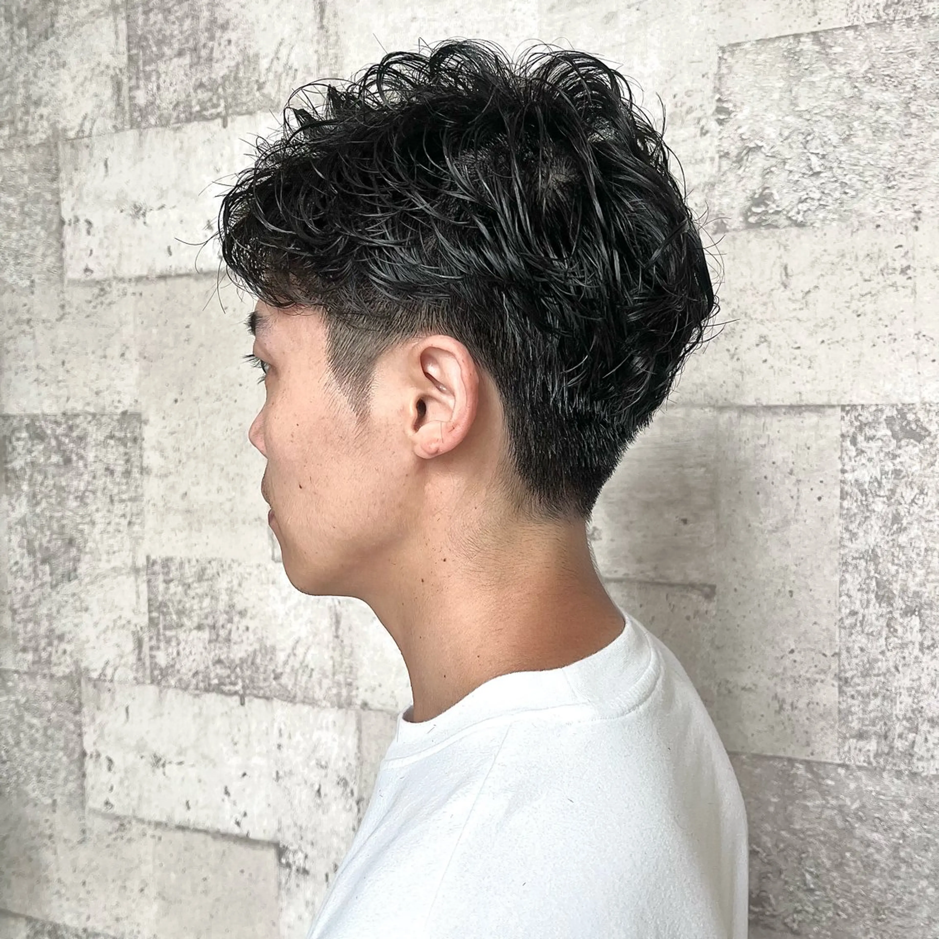 メンズ カット パーマ 北島 遥香🫧インナ ー /ベージュカラーのヘアスタイル