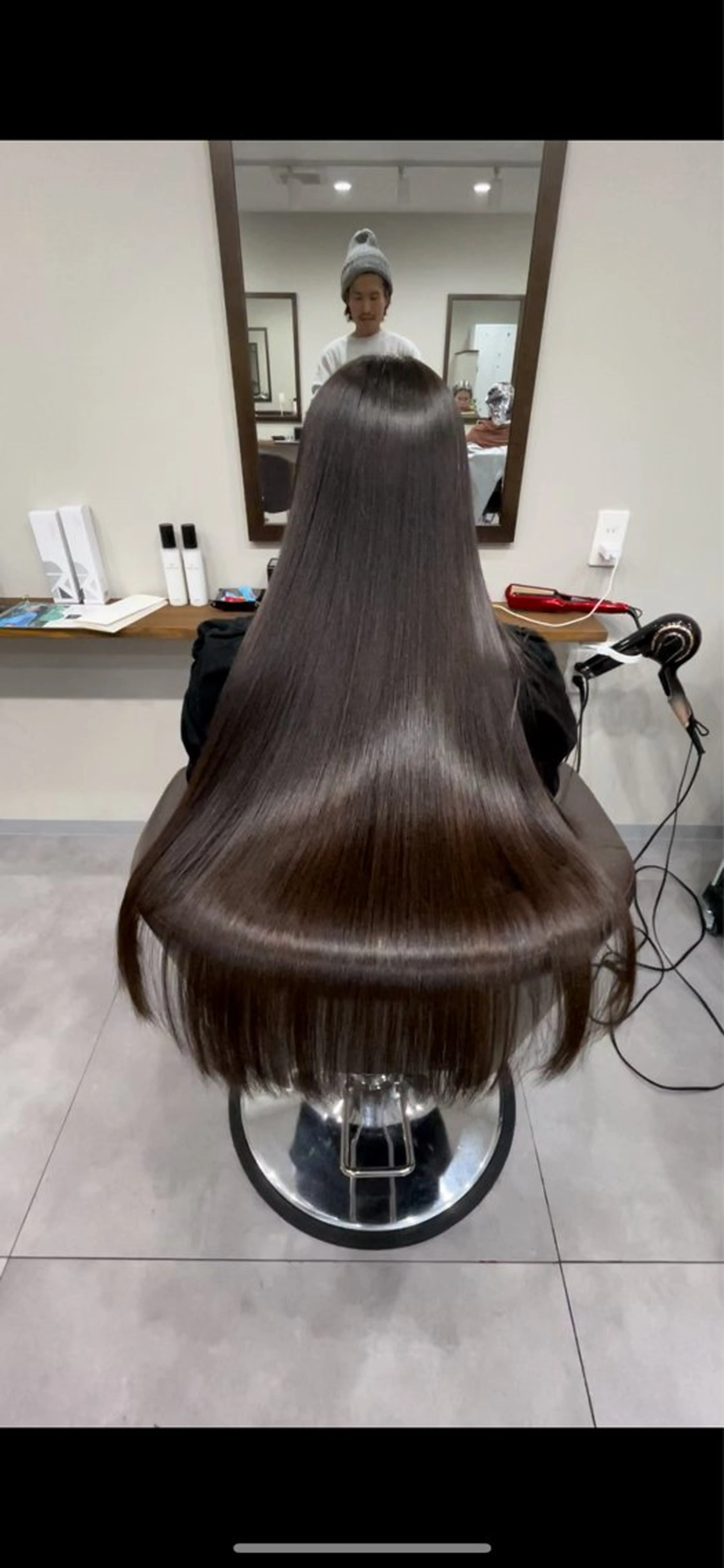 ✨️硬くならない、巻ける縮毛矯正✨️カット＋ネオメテオストレート＋4STEPトリートメントの写真