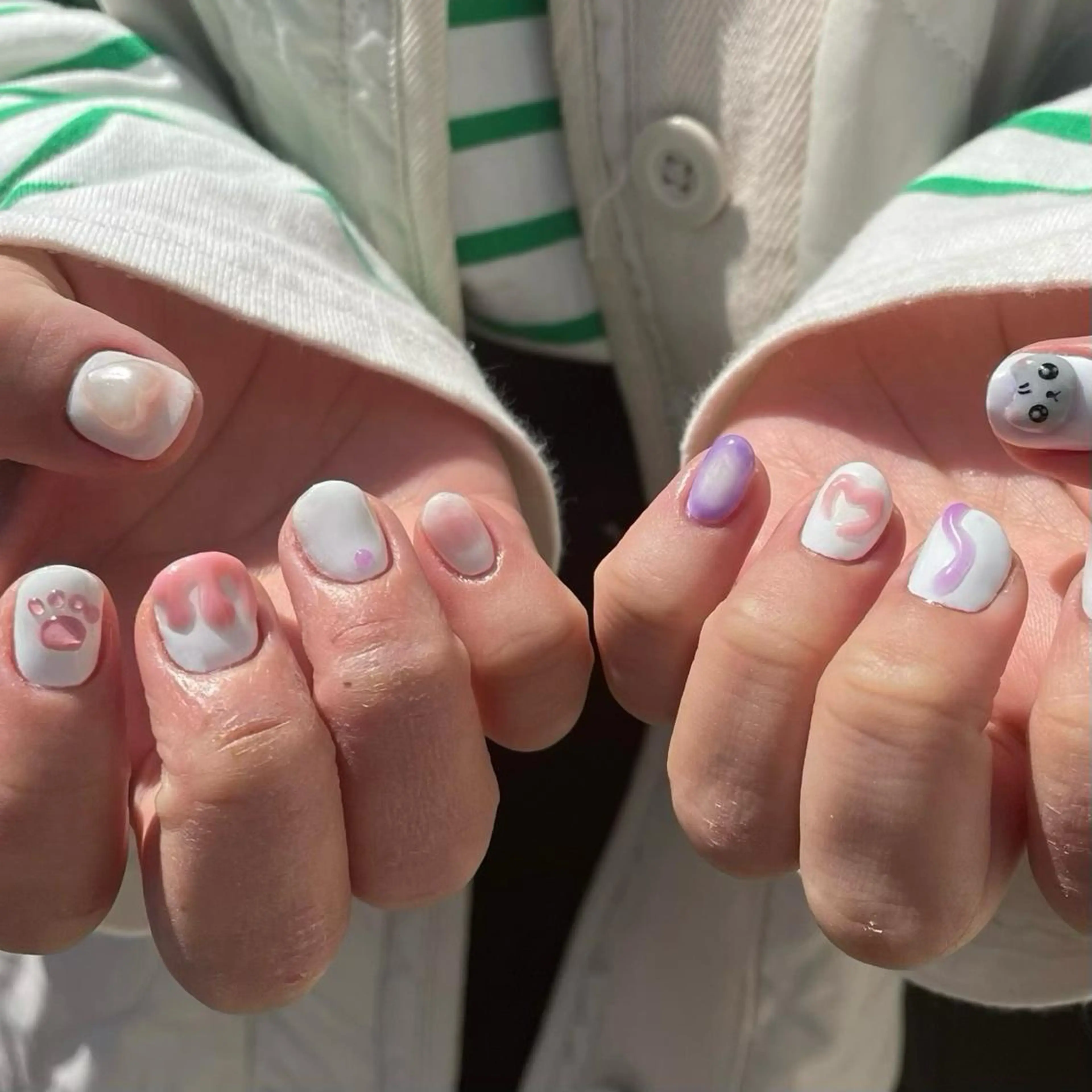 ネイル ぷっくりネイル ハンドネイル MAO ‪☆ 個性派 🪽のネイルデザイン