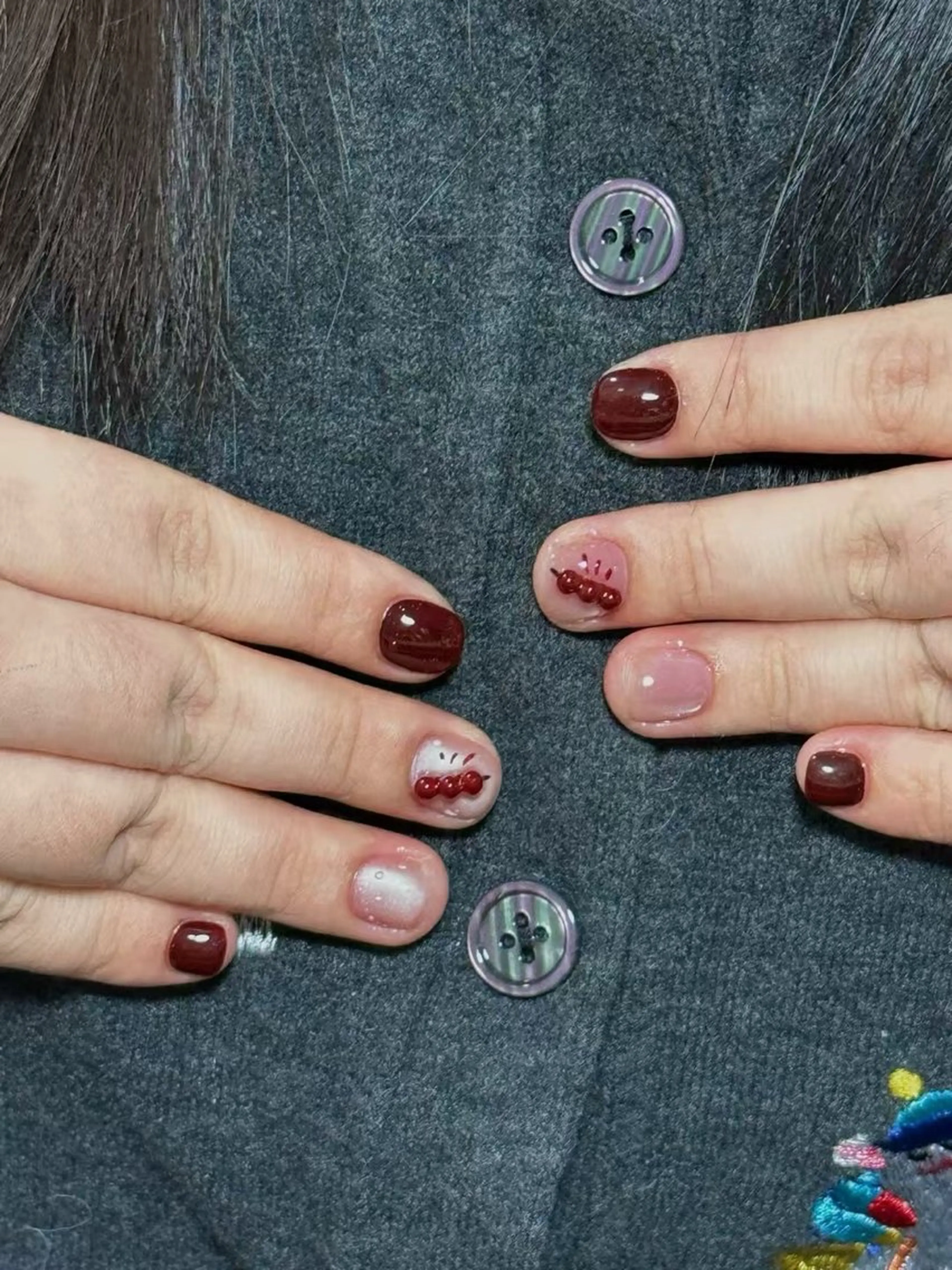 ネイル リ シホウのネイルデザイン