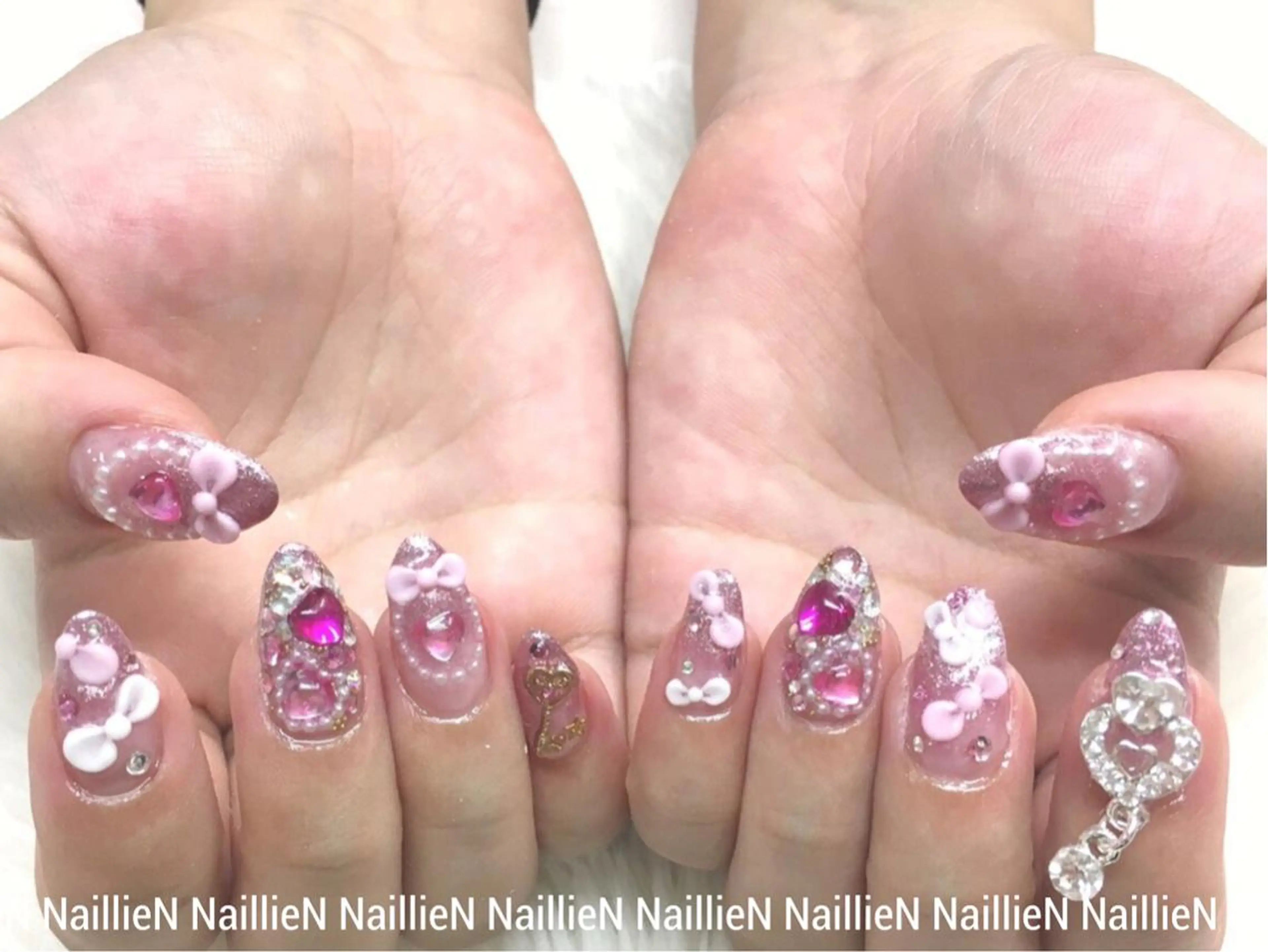 ネイル ハート リボン ハンドネイル Nail lieNのネイルデザイン