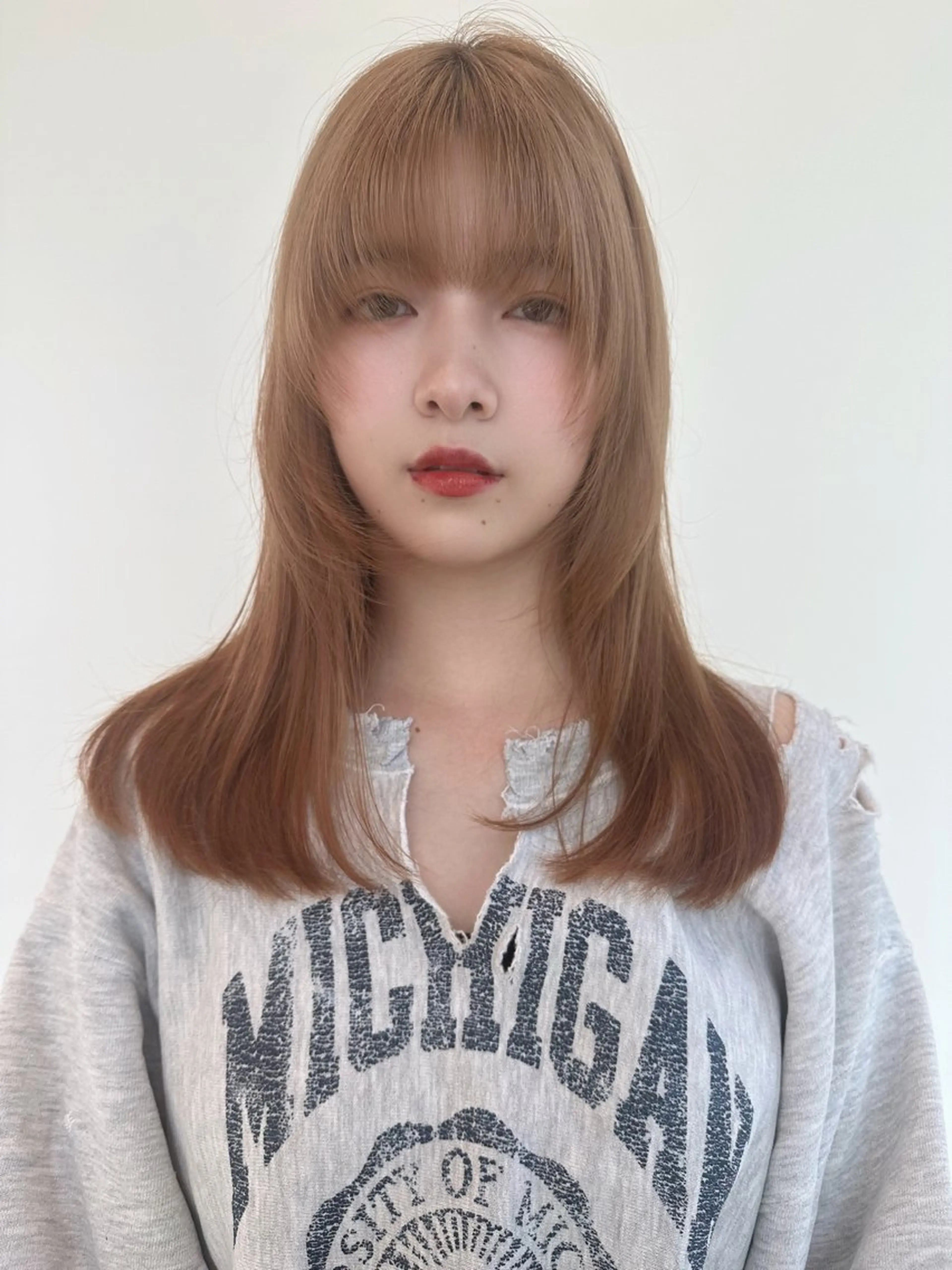 セミロング DopeLIT モデル募集中のヘアスタイル