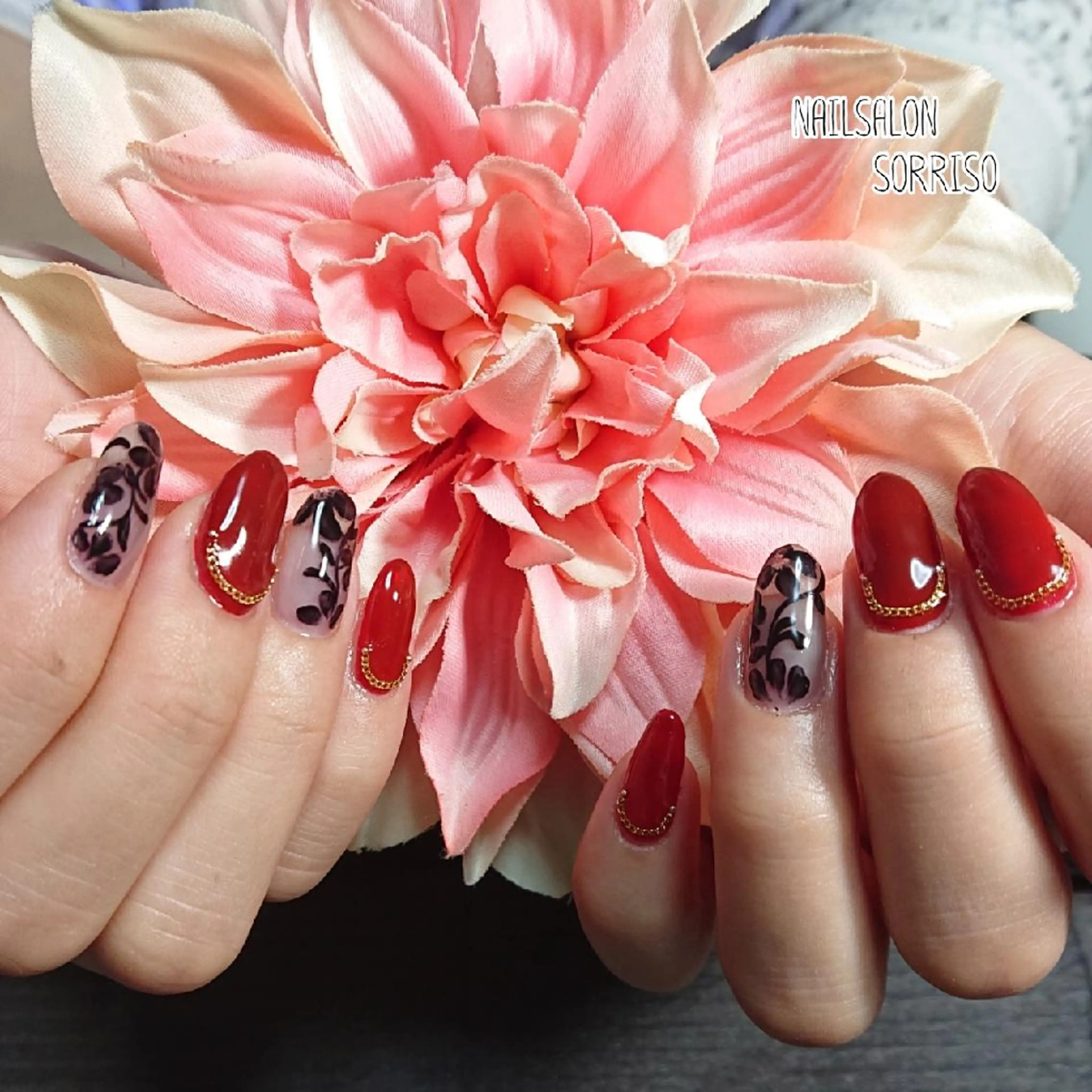 ネイル KOYAMA KIMIEのネイルデザイン