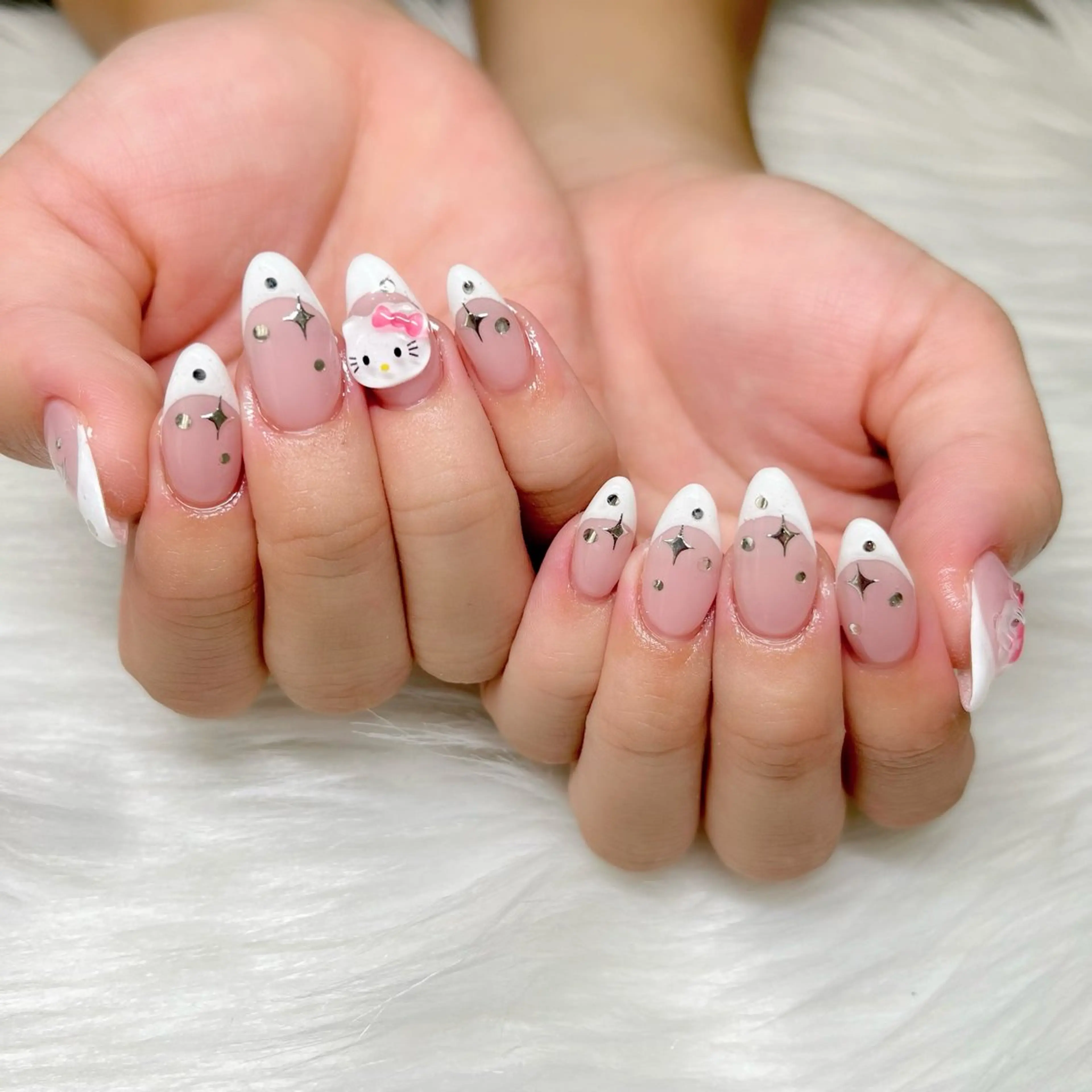 ネイル ハンドネイル Miki milimiliのネイルデザイン