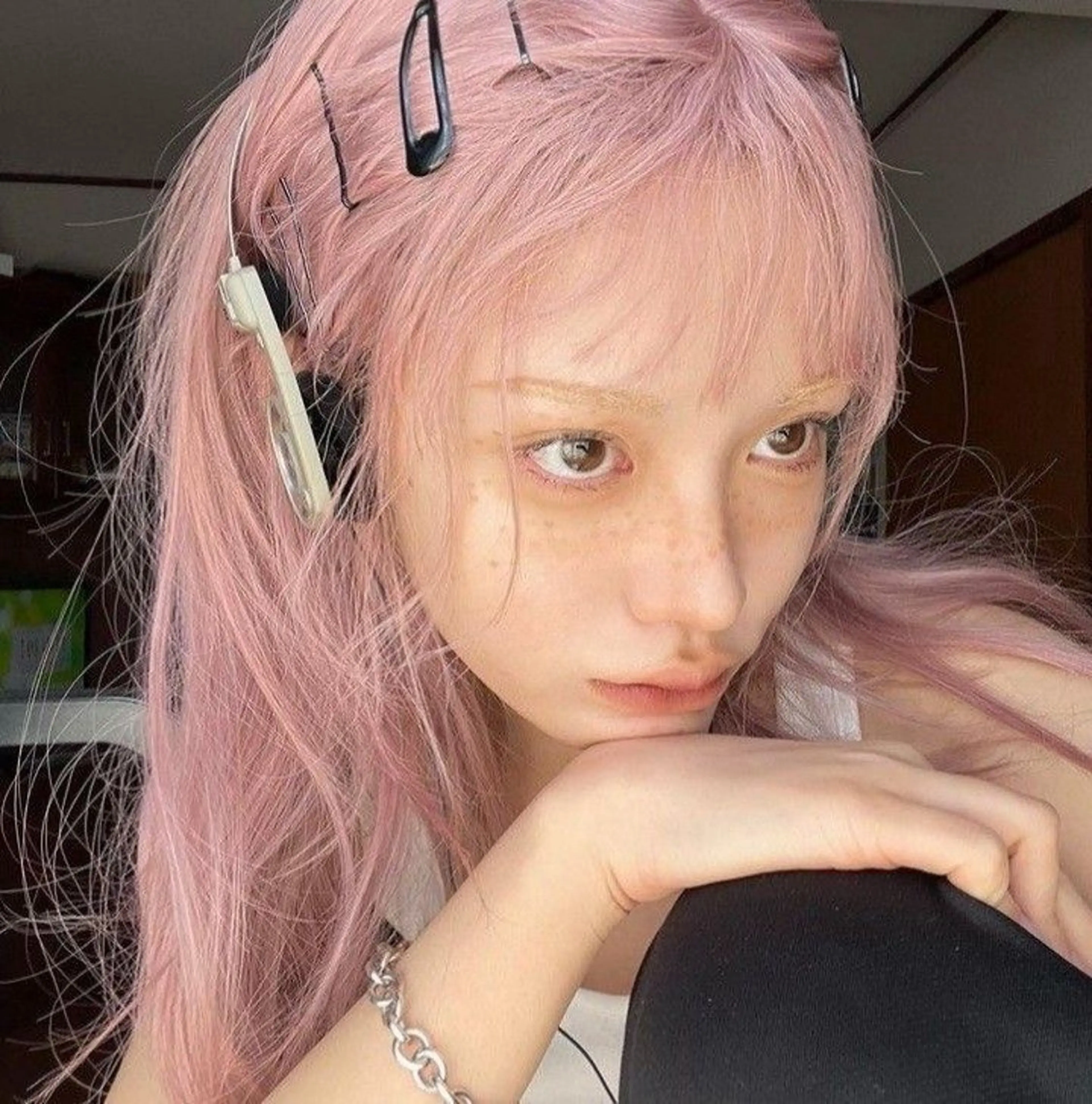 ロング カラー ヘアアレンジ ニュアンスカラー🧶 nanacoのヘアスタイル