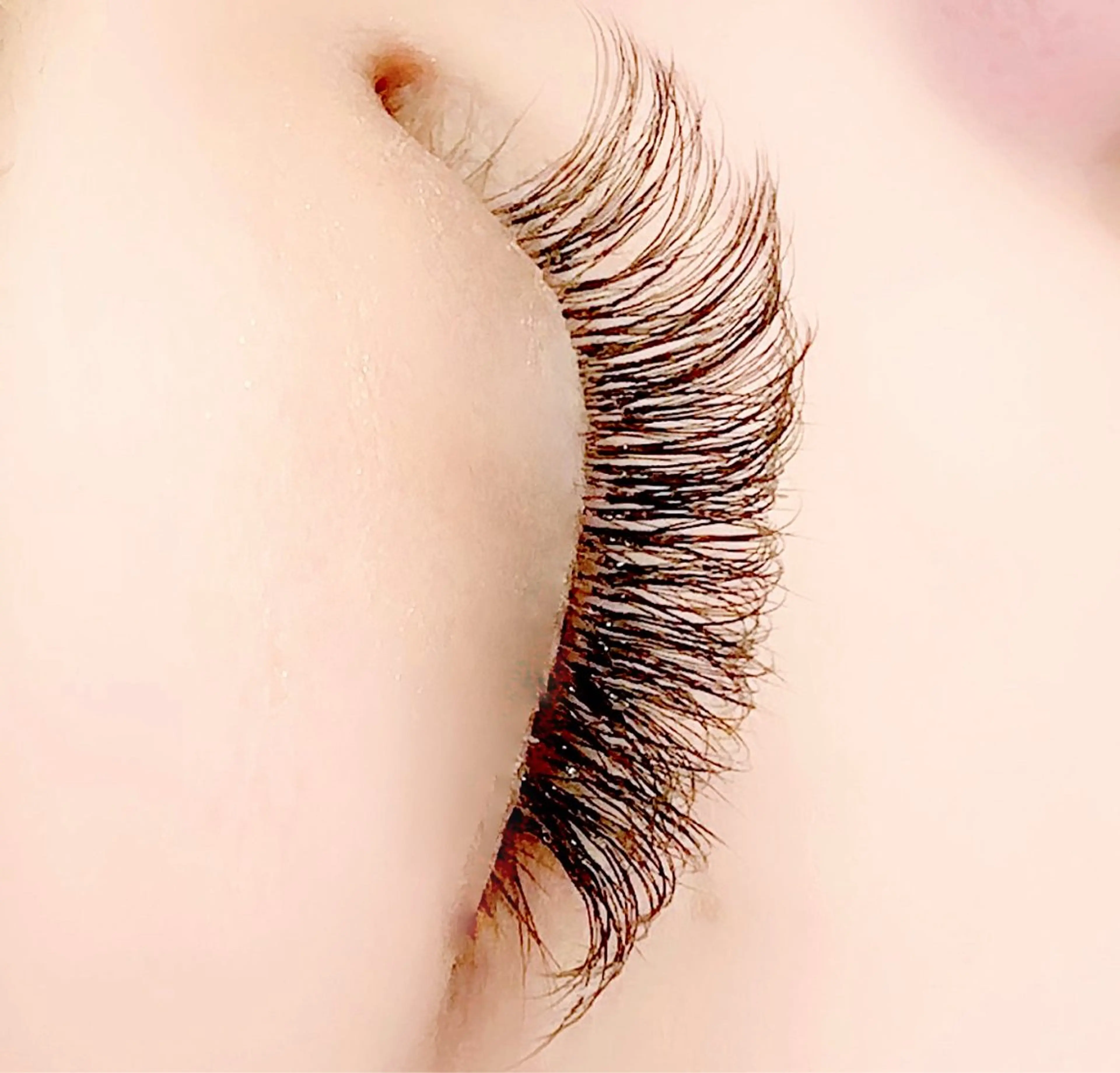 マツエク・マツパ ボリュームラッシュ eyemelash （アイミーラッシュ）のマツエク・マツパデザイン