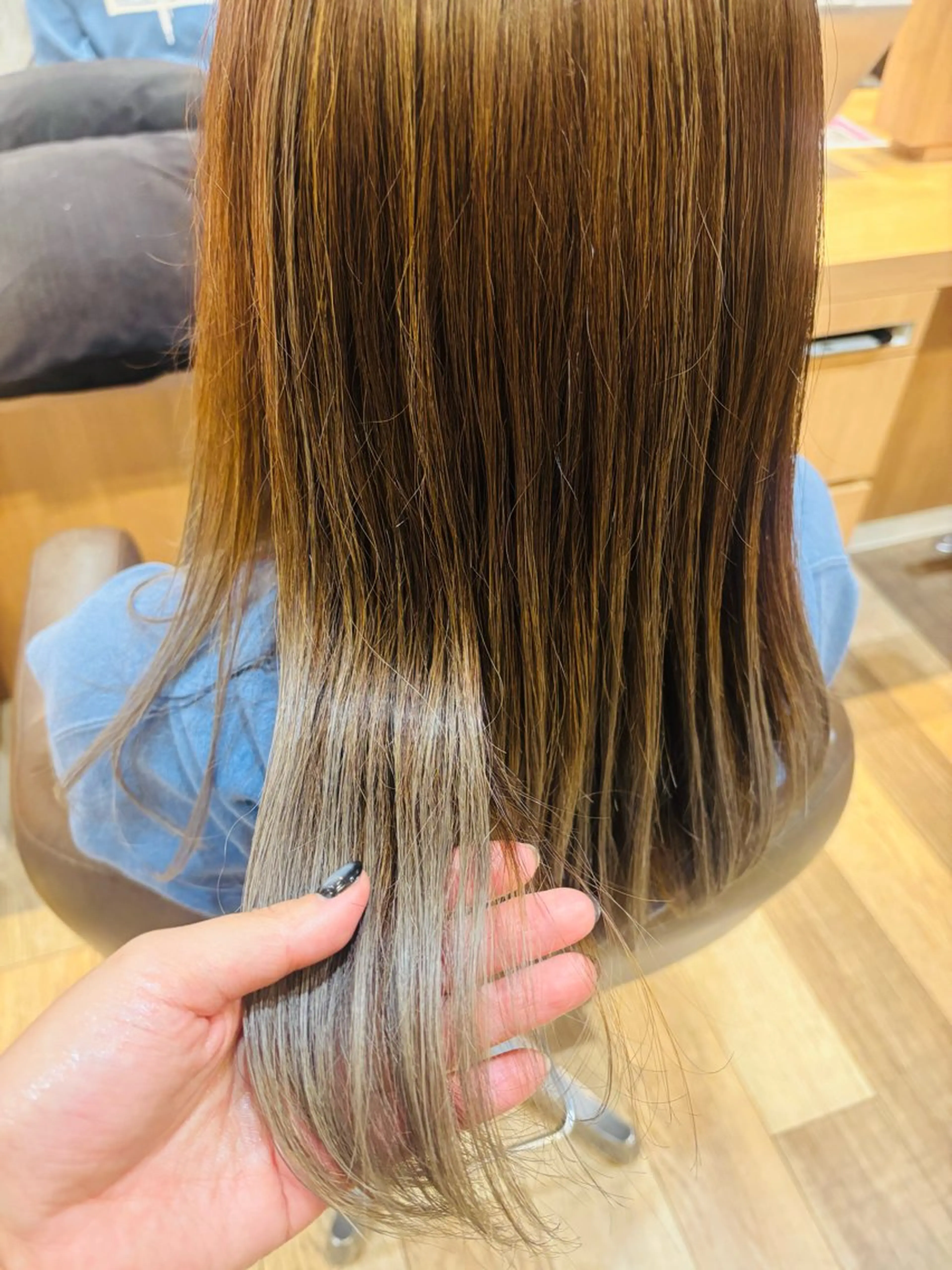 カット＋Aujuaトリートメント＋ヘッドスパの写真