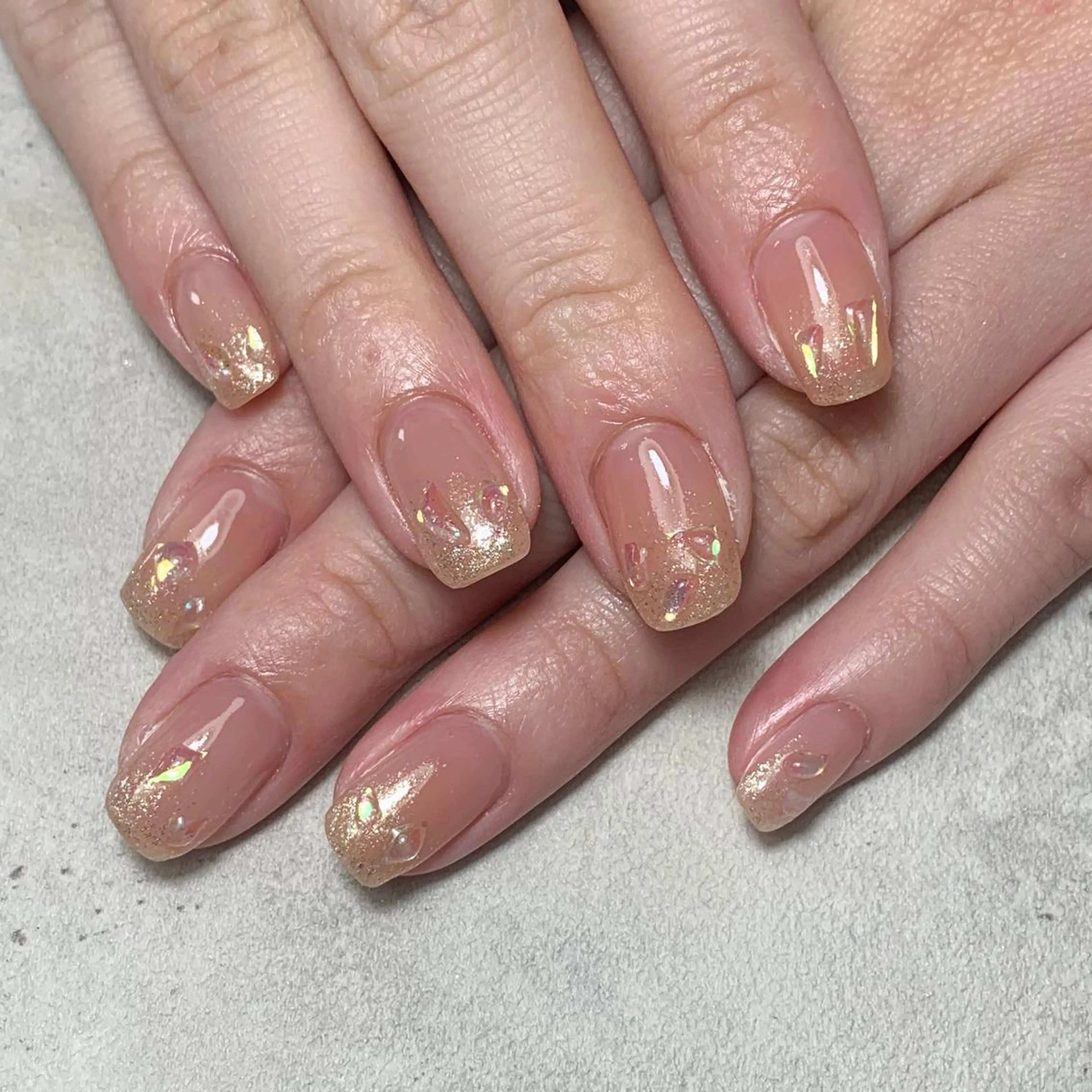 ネイル atelier　FIORITURA所属・FIORITURA aiのネイルデザイン