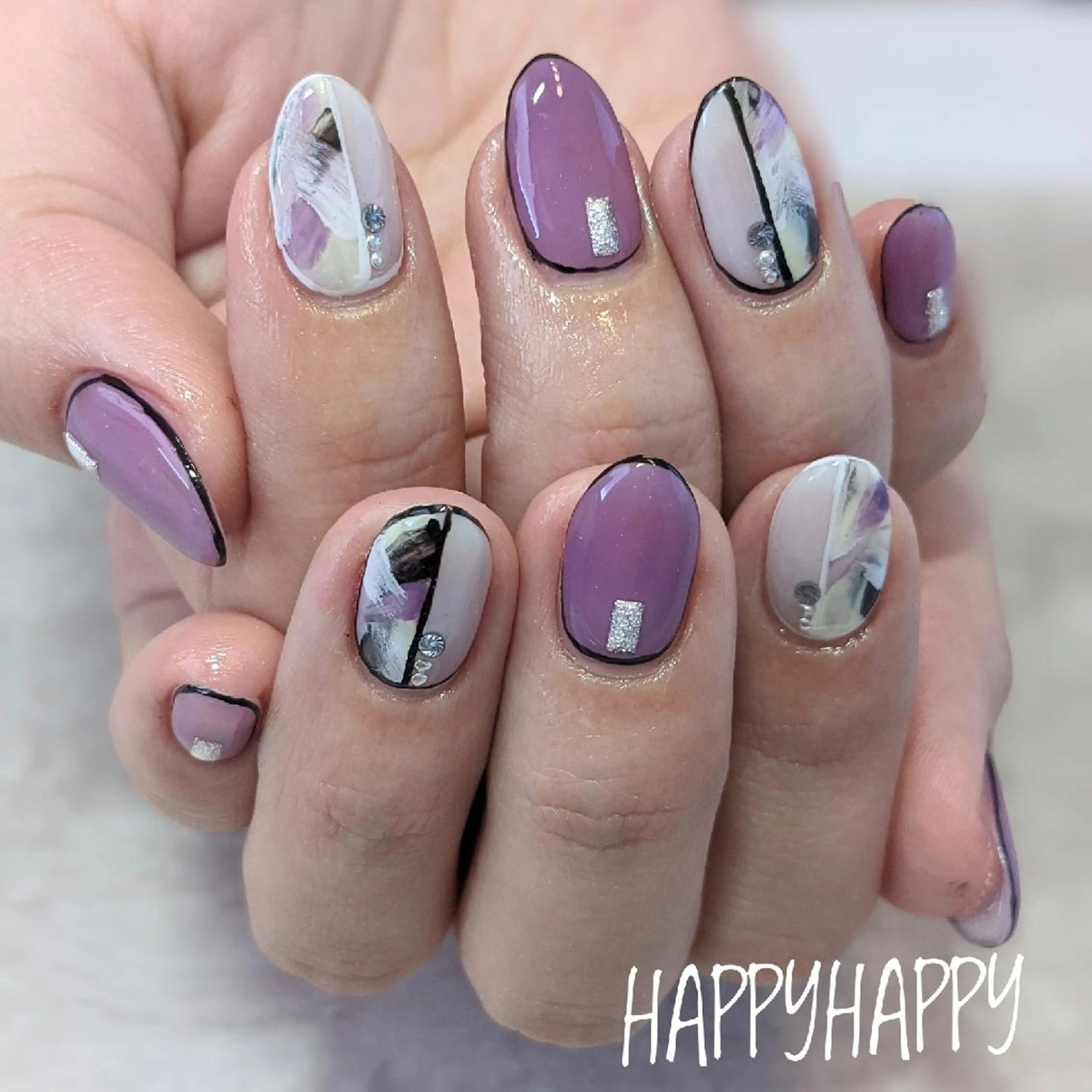ネイル HAPPY HAPPYのネイルデザイン