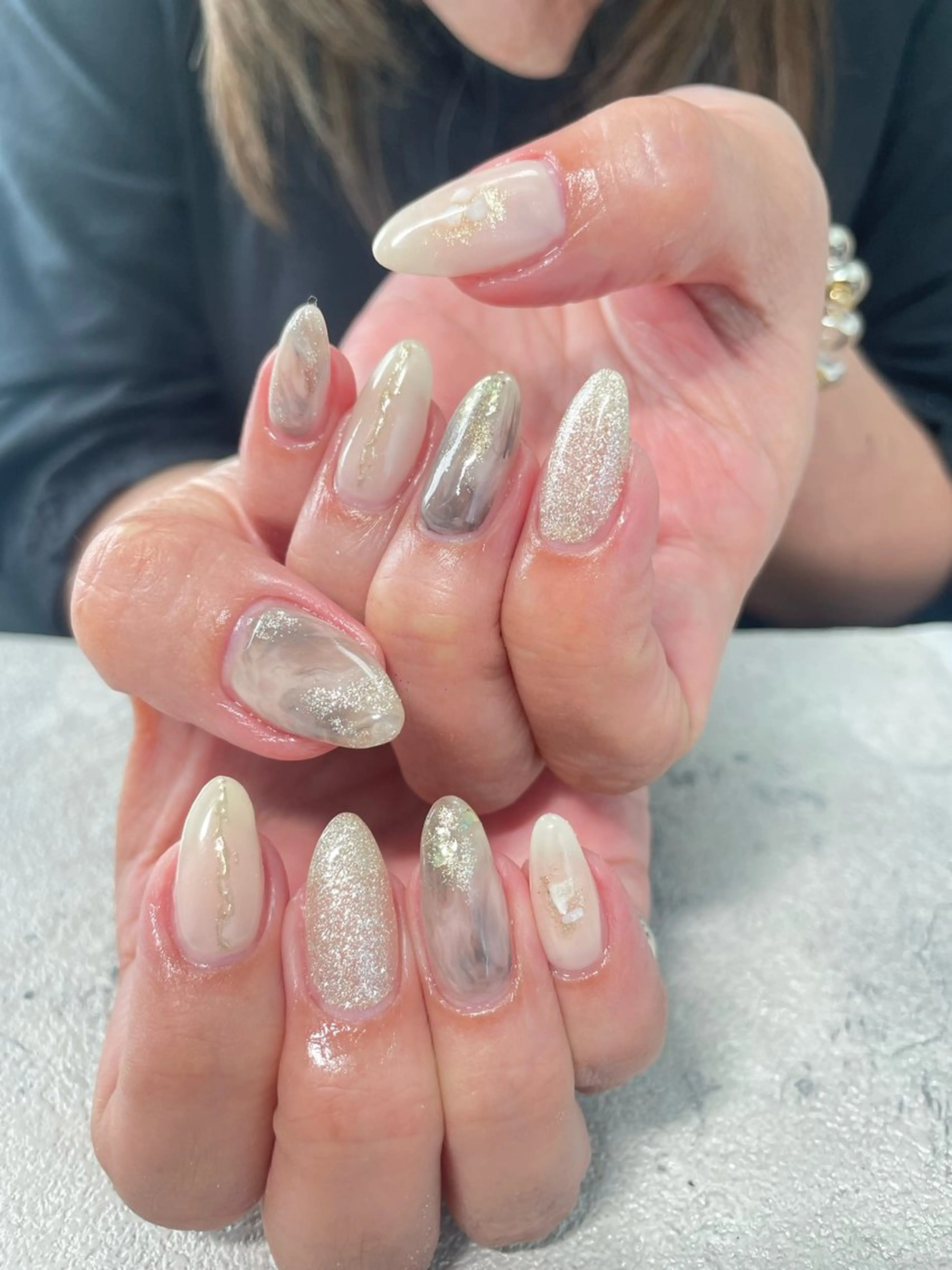 ネイル ニュアンスネイル はるひな ねいるのネイルデザイン