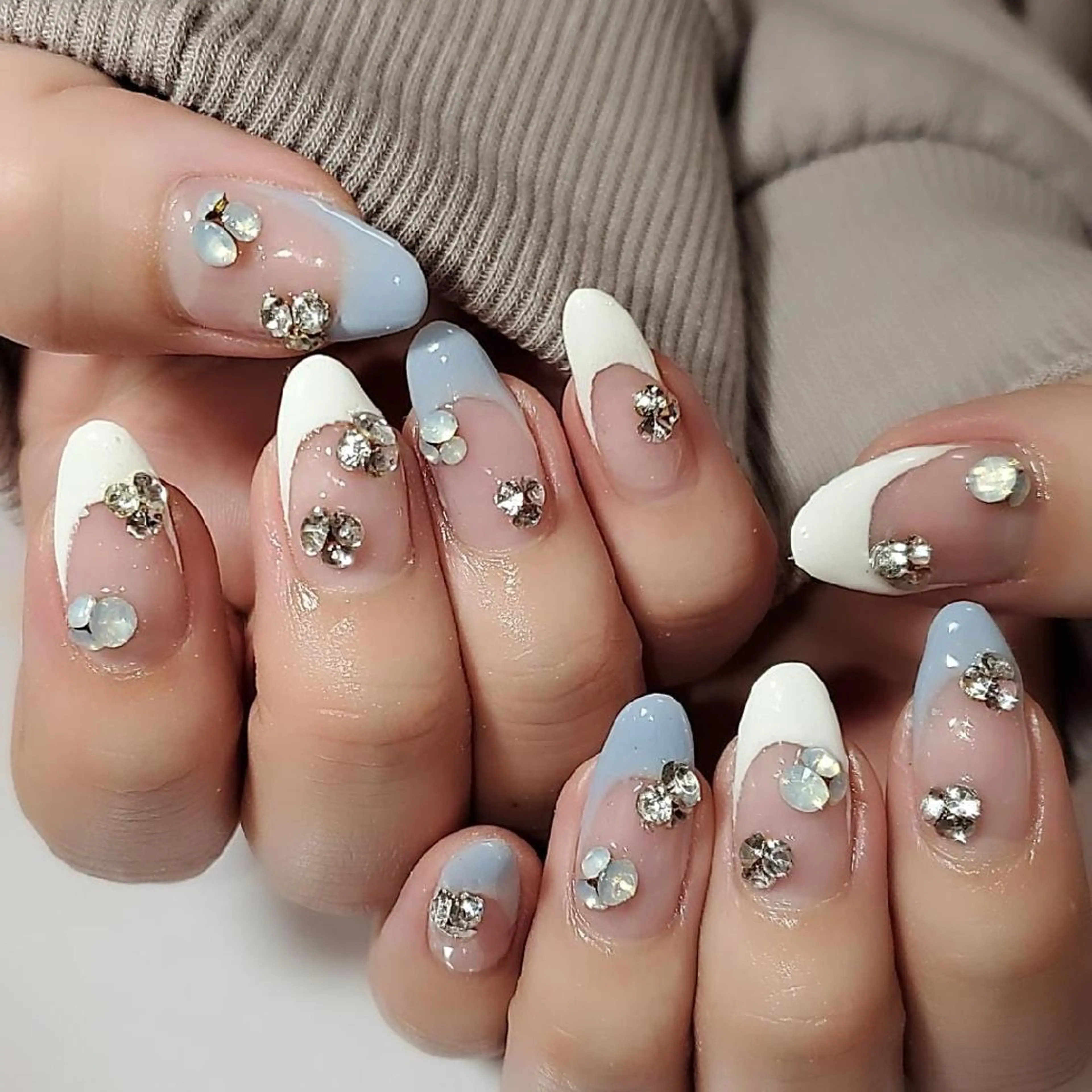 ネイル フレンチネイル キラキラネイル Garnet nailのネイルデザイン