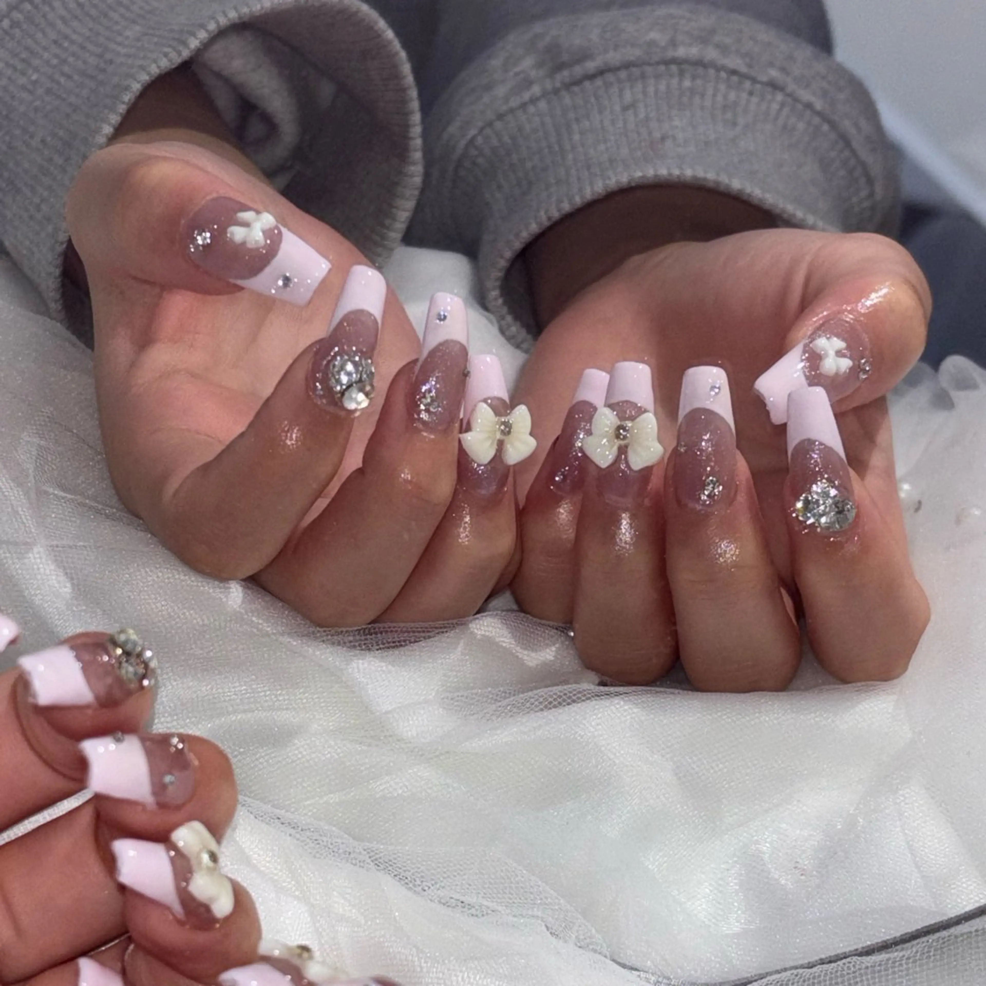 ネイル 春ネイル ハンドネイル 鈴木 結万のネイルデザイン