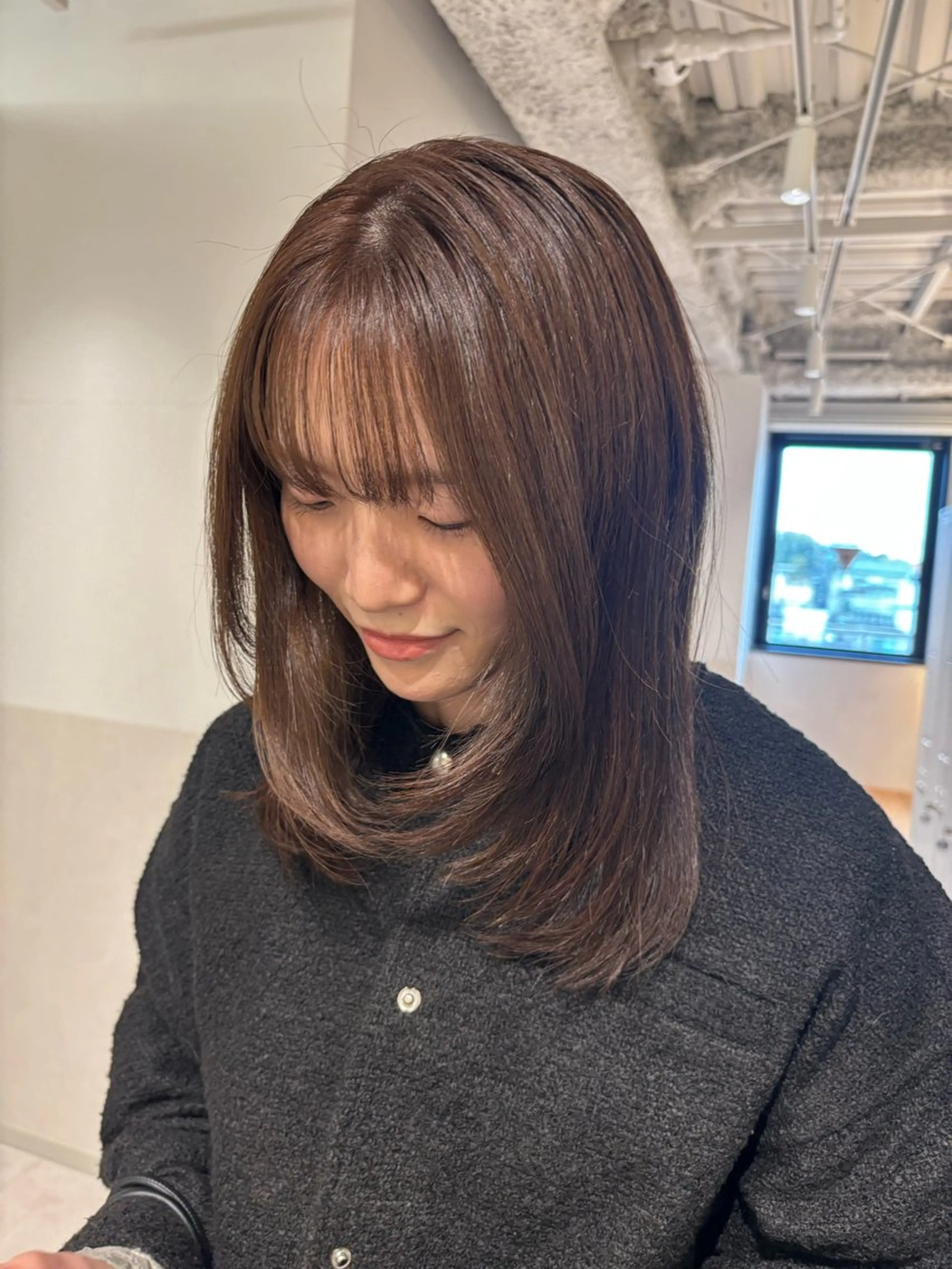 ミディアム カラー パーマ ヘアアレンジ レイヤーカット カット ヘアカラー トリートメント ヘッドスパ ヘアセット 押切 響　のヘアスタイル