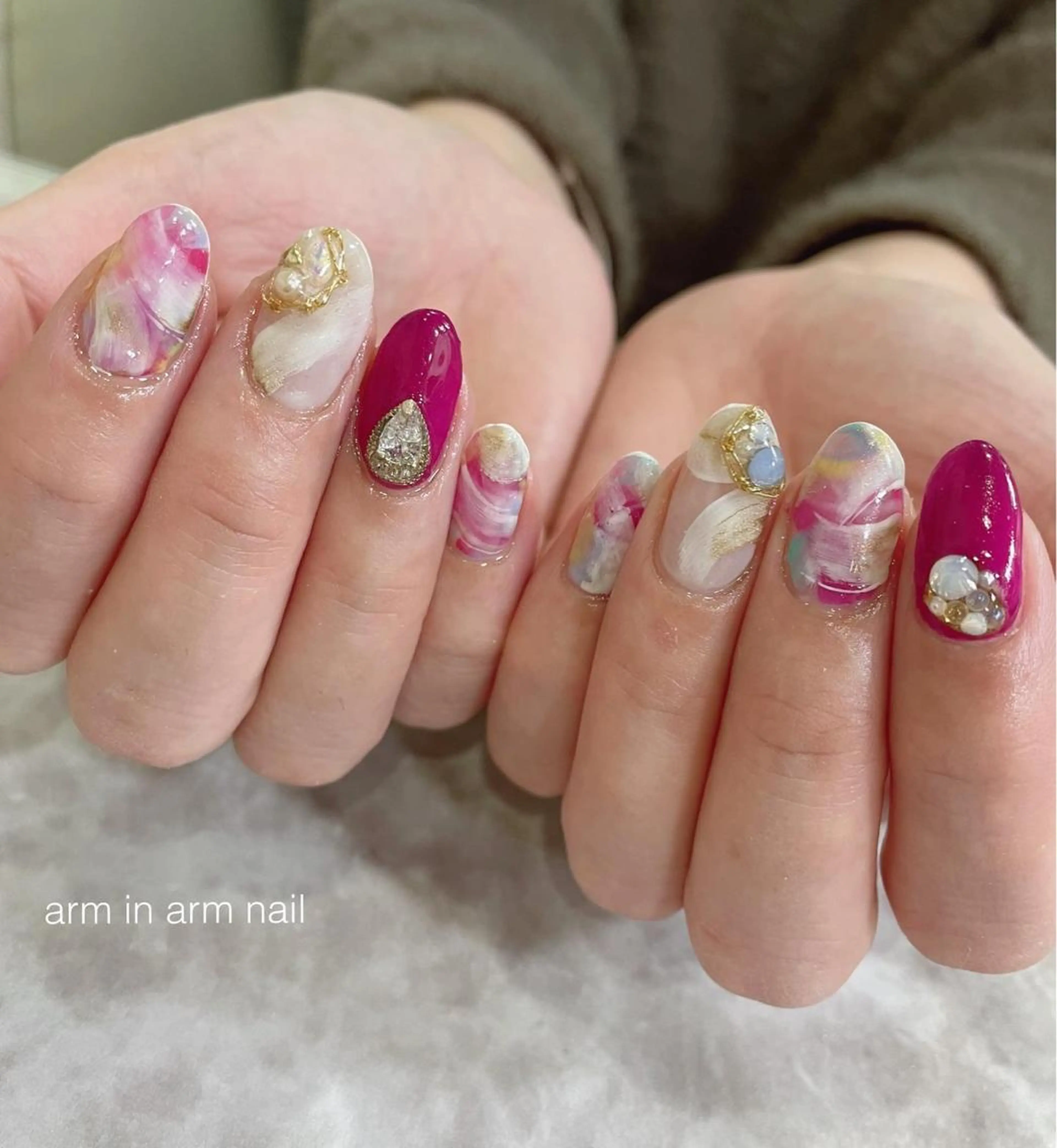 ネイル arm in arm ︎✿Yamamotoのマツエク・マツパデザイン