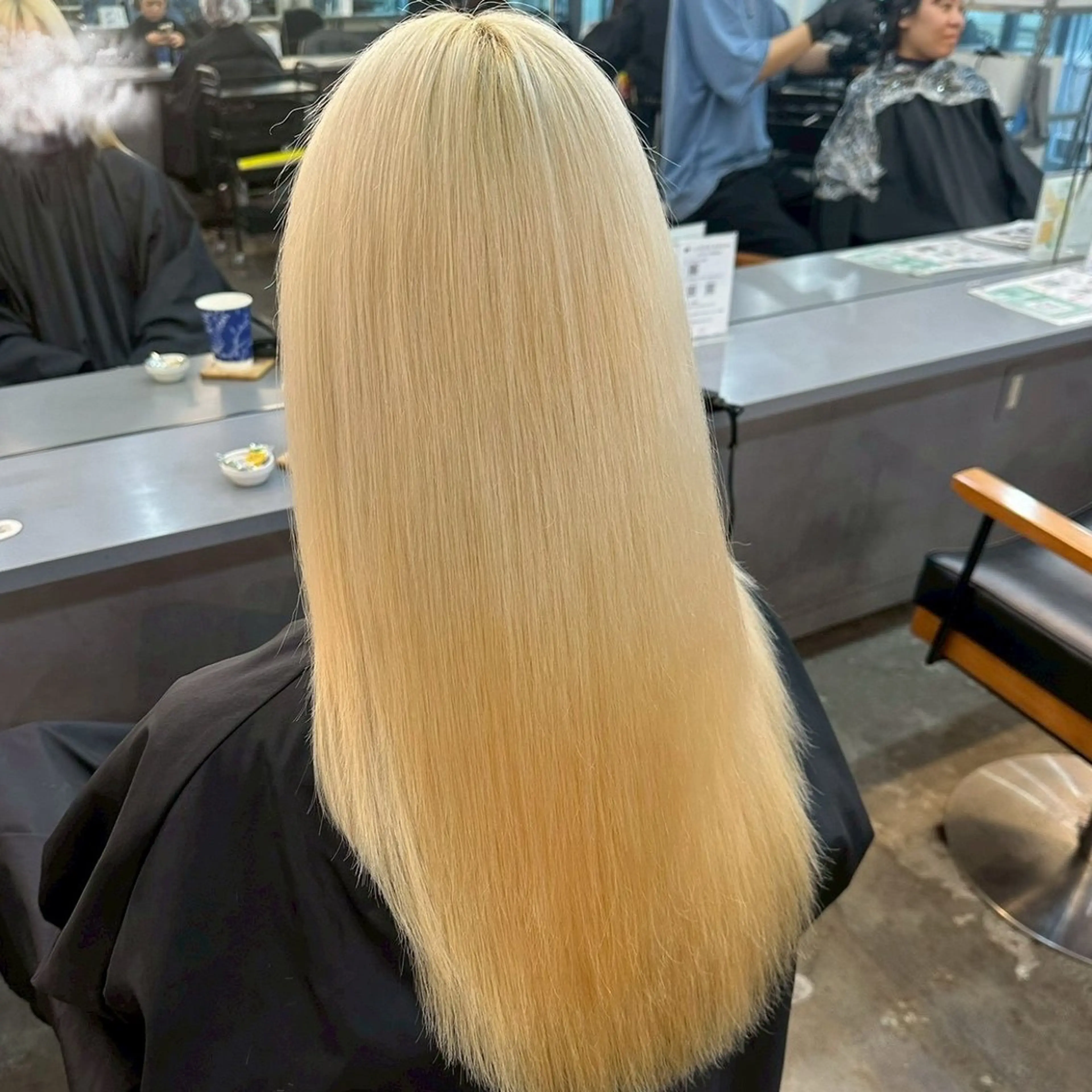 ロング カラー ブリーチ/ハイトーン ボブ🐥HIYORIのヘアスタイル