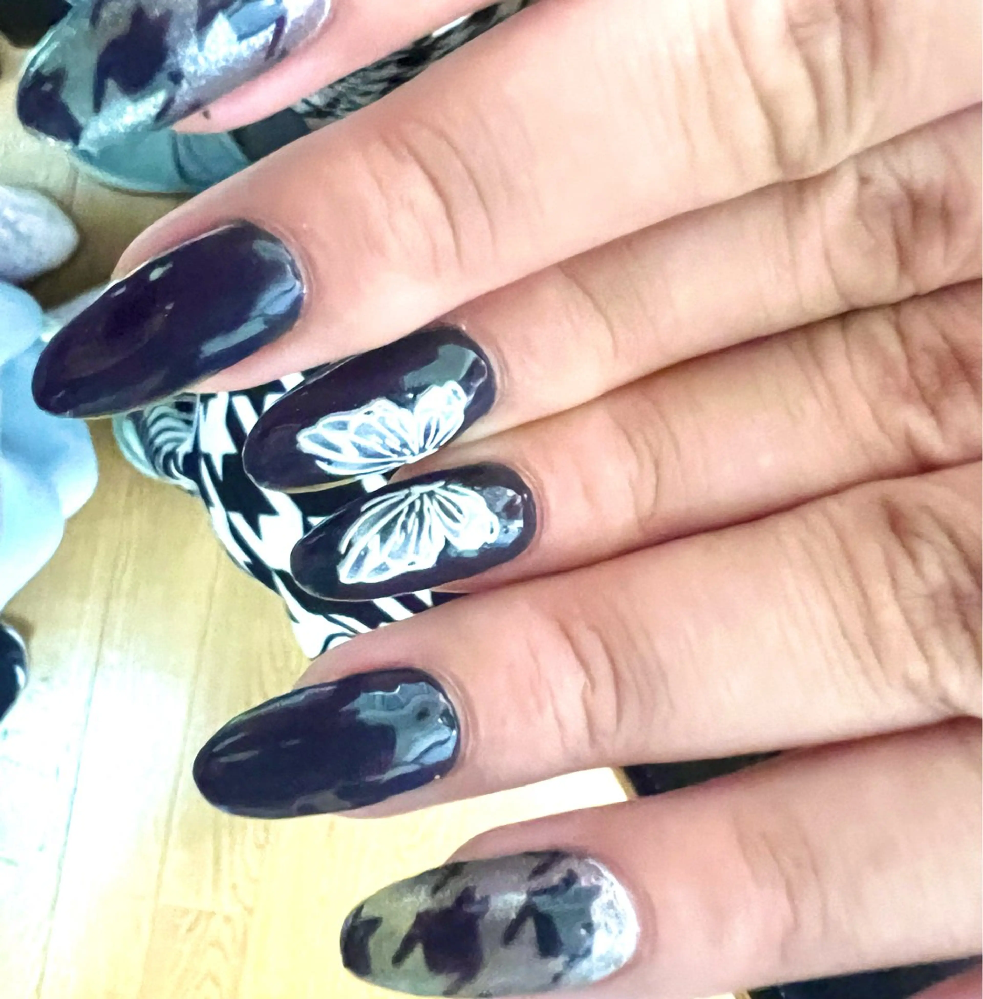 ネイル アートネイル フレンチネイル グラデーション 持ち込み ワンカラーネイル やつや ももかのネイルデザイン