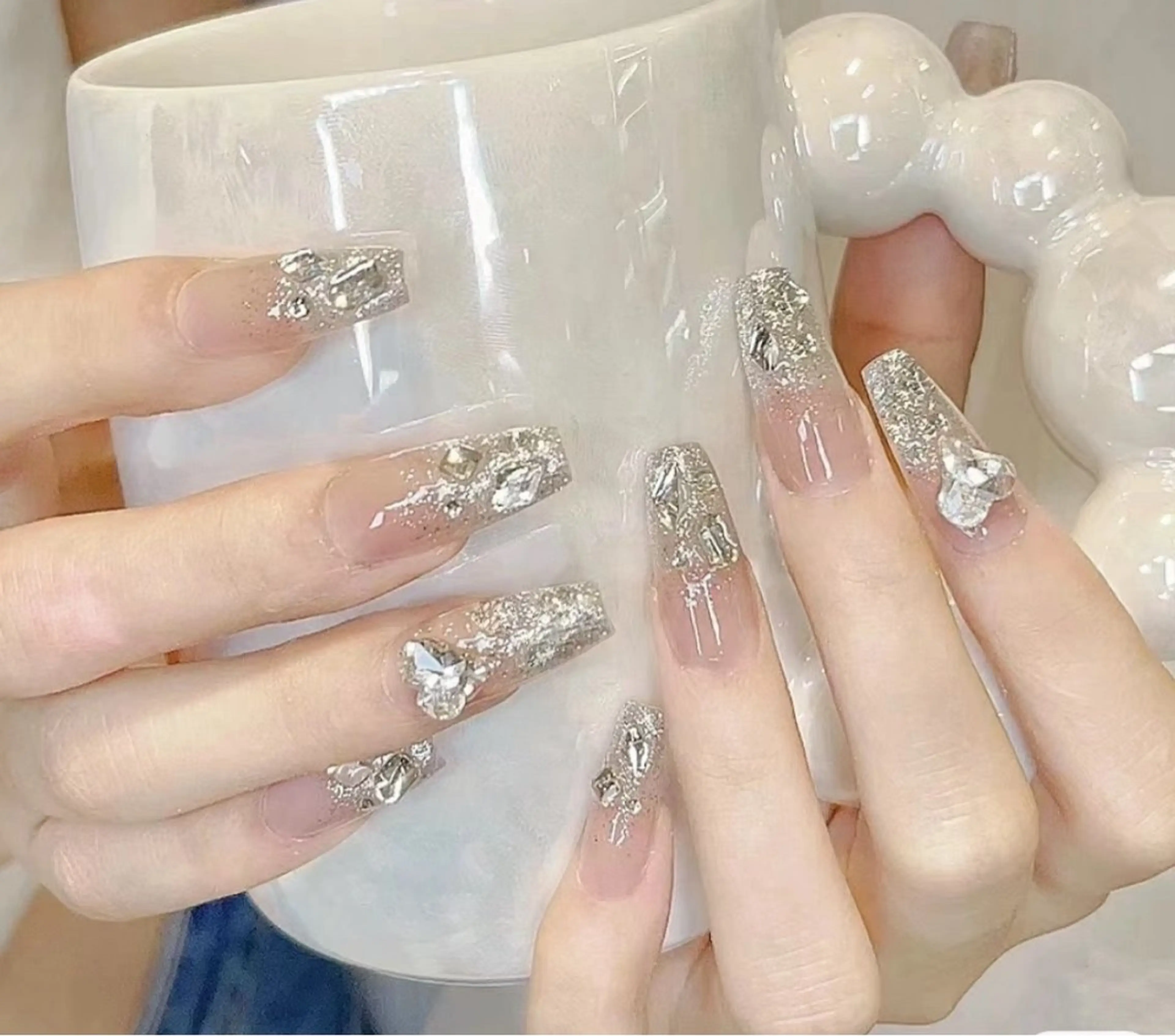 ネイル Dola Nail ユキンイのネイルデザイン