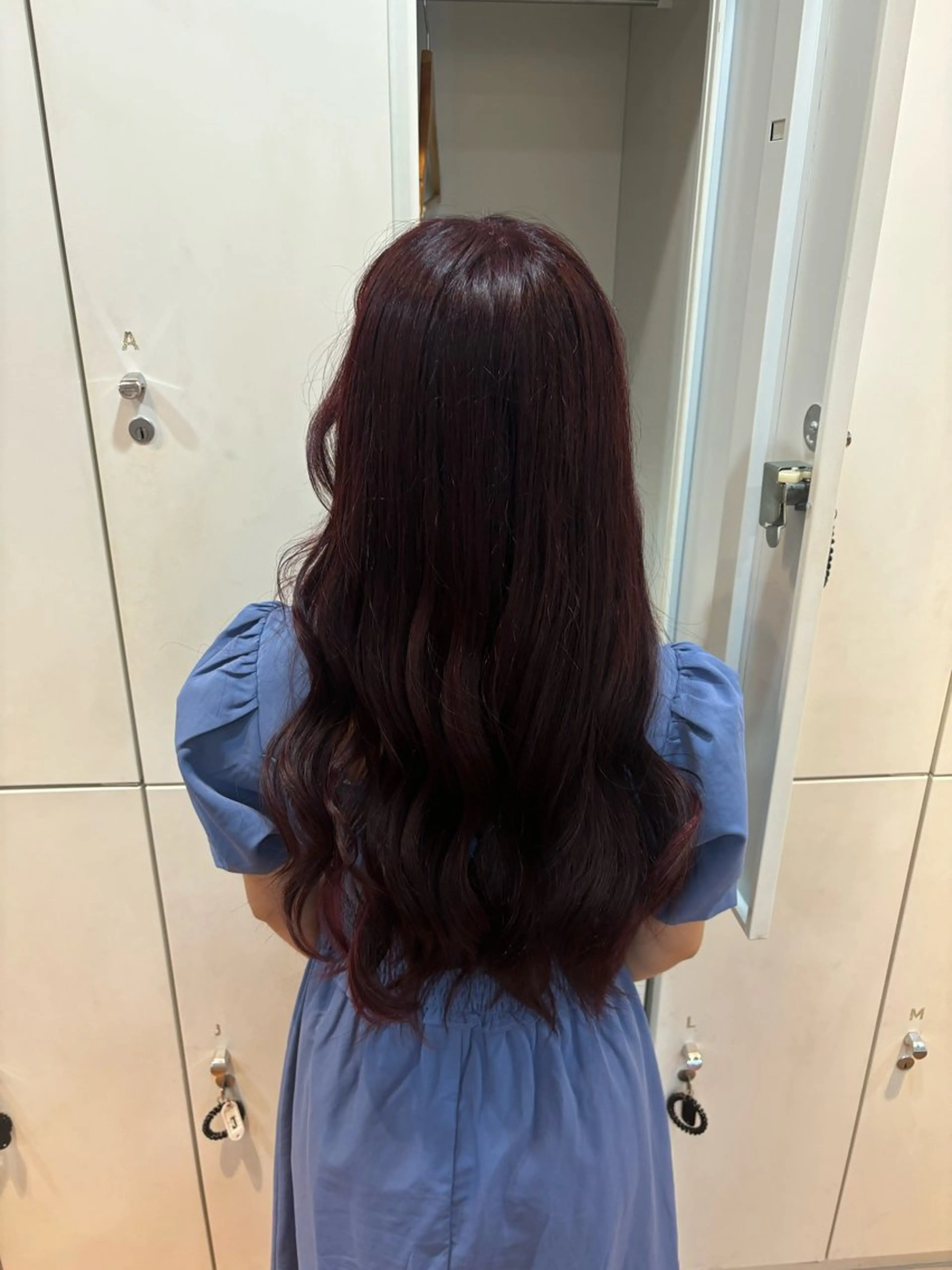 ロング ヘアカラー 羽エクステ/シール エクステ/横浜駅5分のヘアスタイル