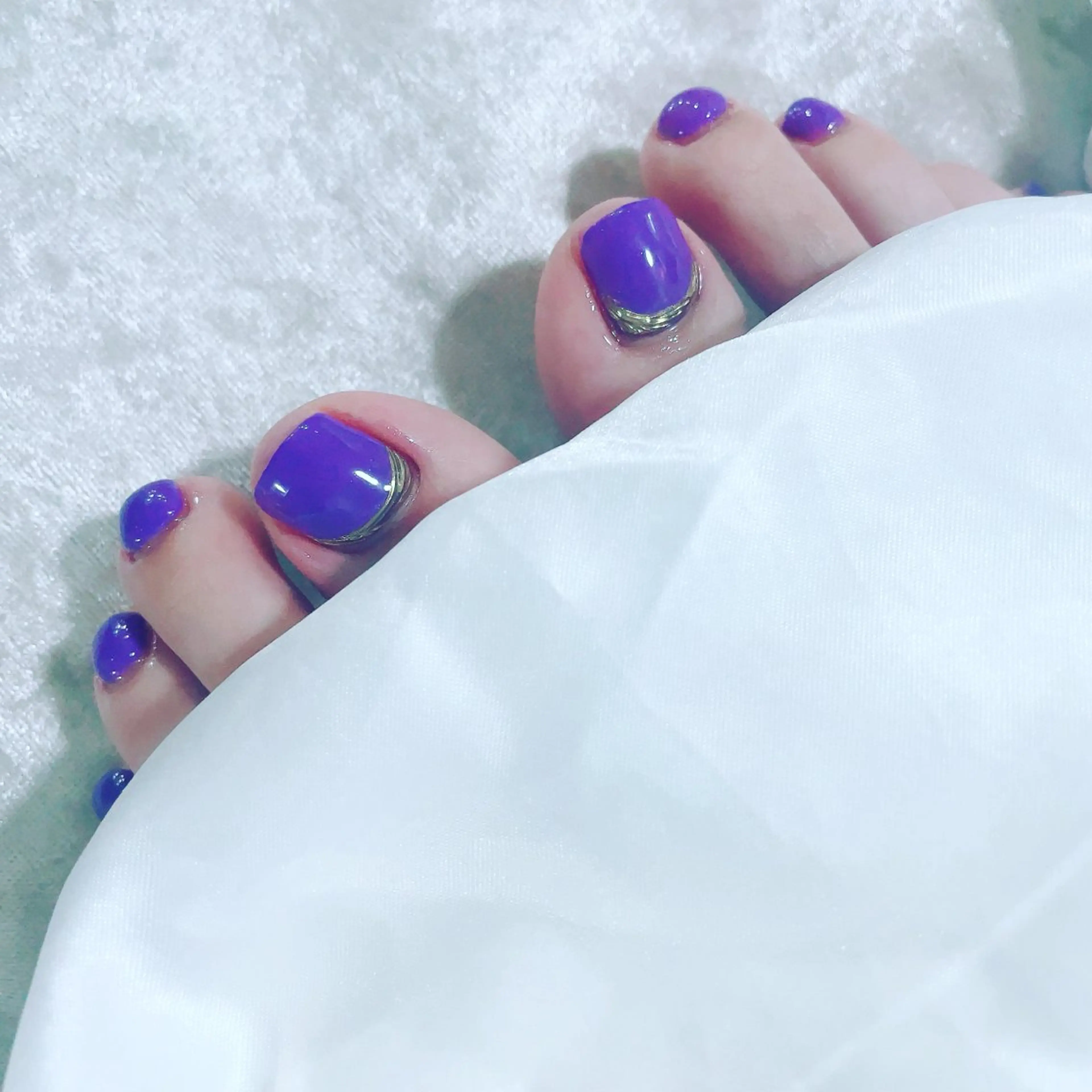 ネイル アートネイル ミラーネイル f Nail所属・f  Nail 五日市駅北口のネイルデザイン