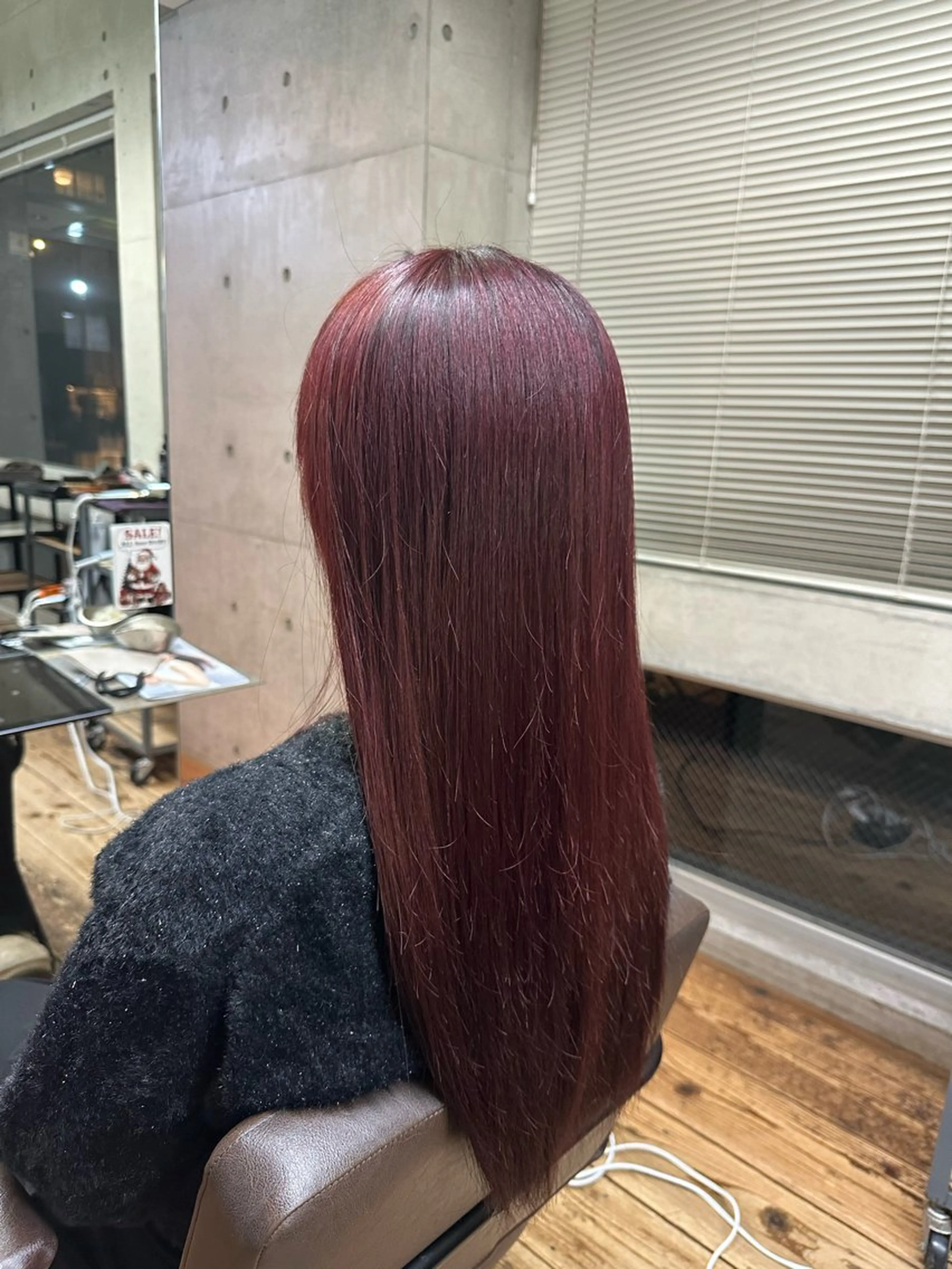 ロング ヘアカラー MISAKI ‎のヘアスタイル