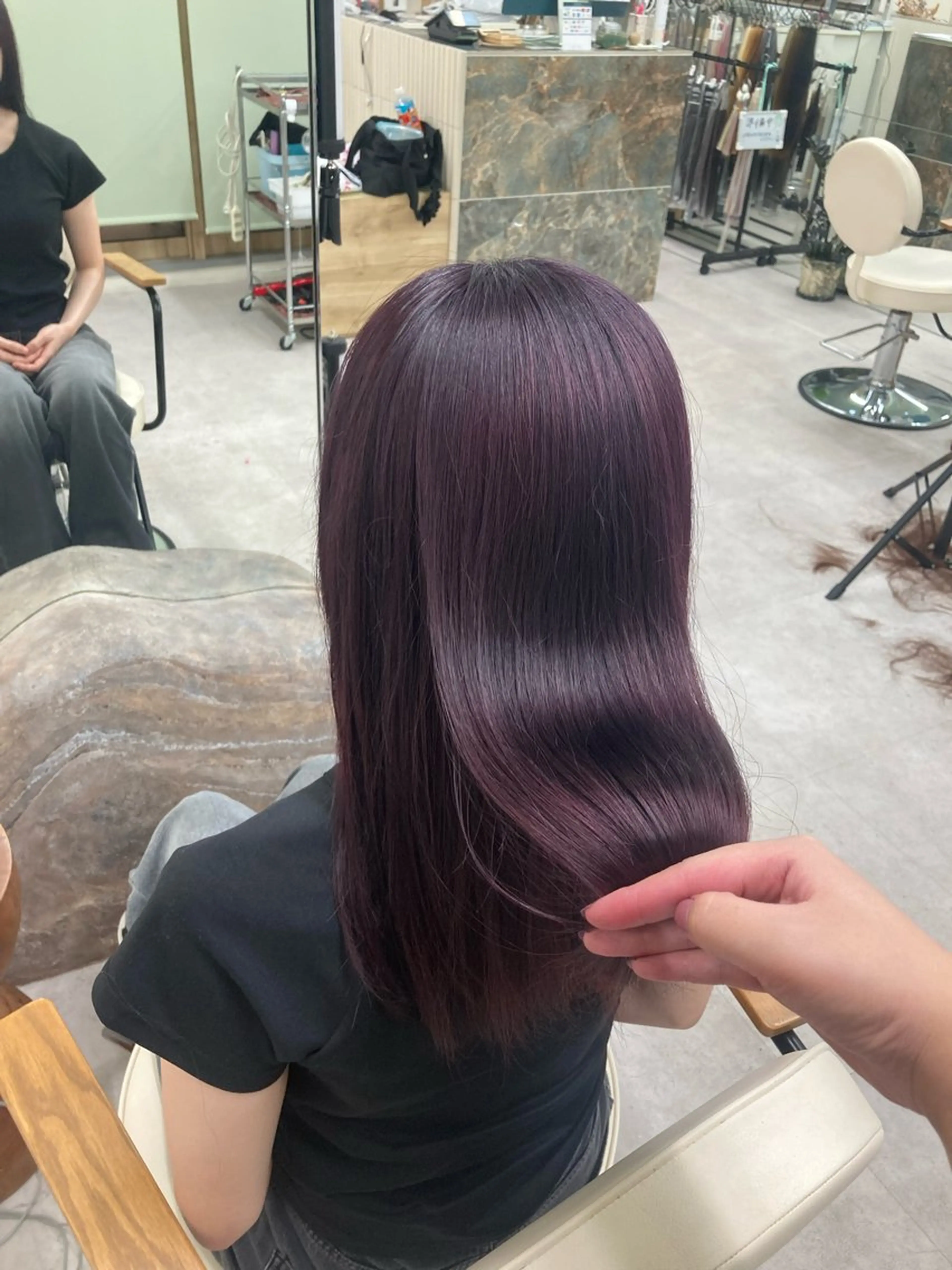 セミロング ヘアカラー Hair salon SARA所属・ブリーチカラー KONNOのヘアスタイル