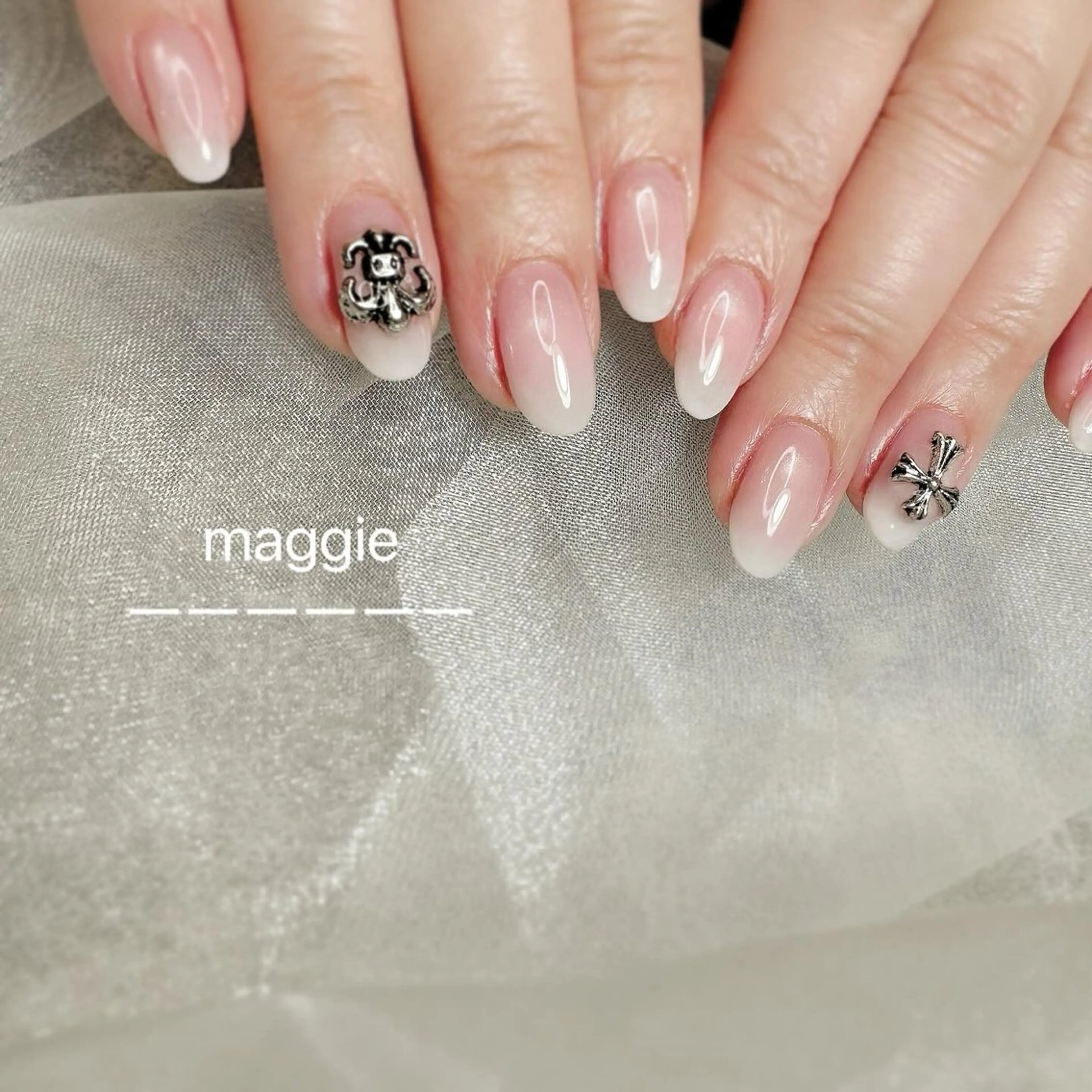 ネイル maggienail所属・Maggie Nagisaのネイルデザイン