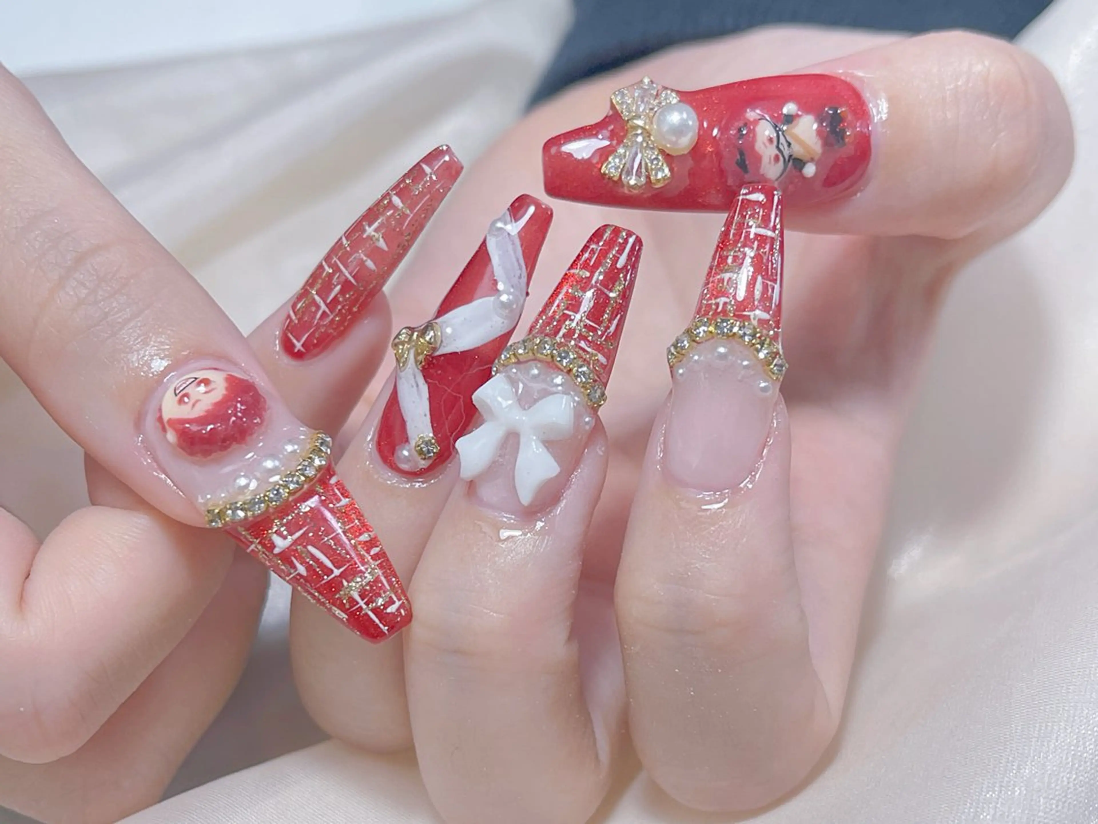 ネイル 🎀ネイルサロン エクラYUI🎀のネイルデザイン