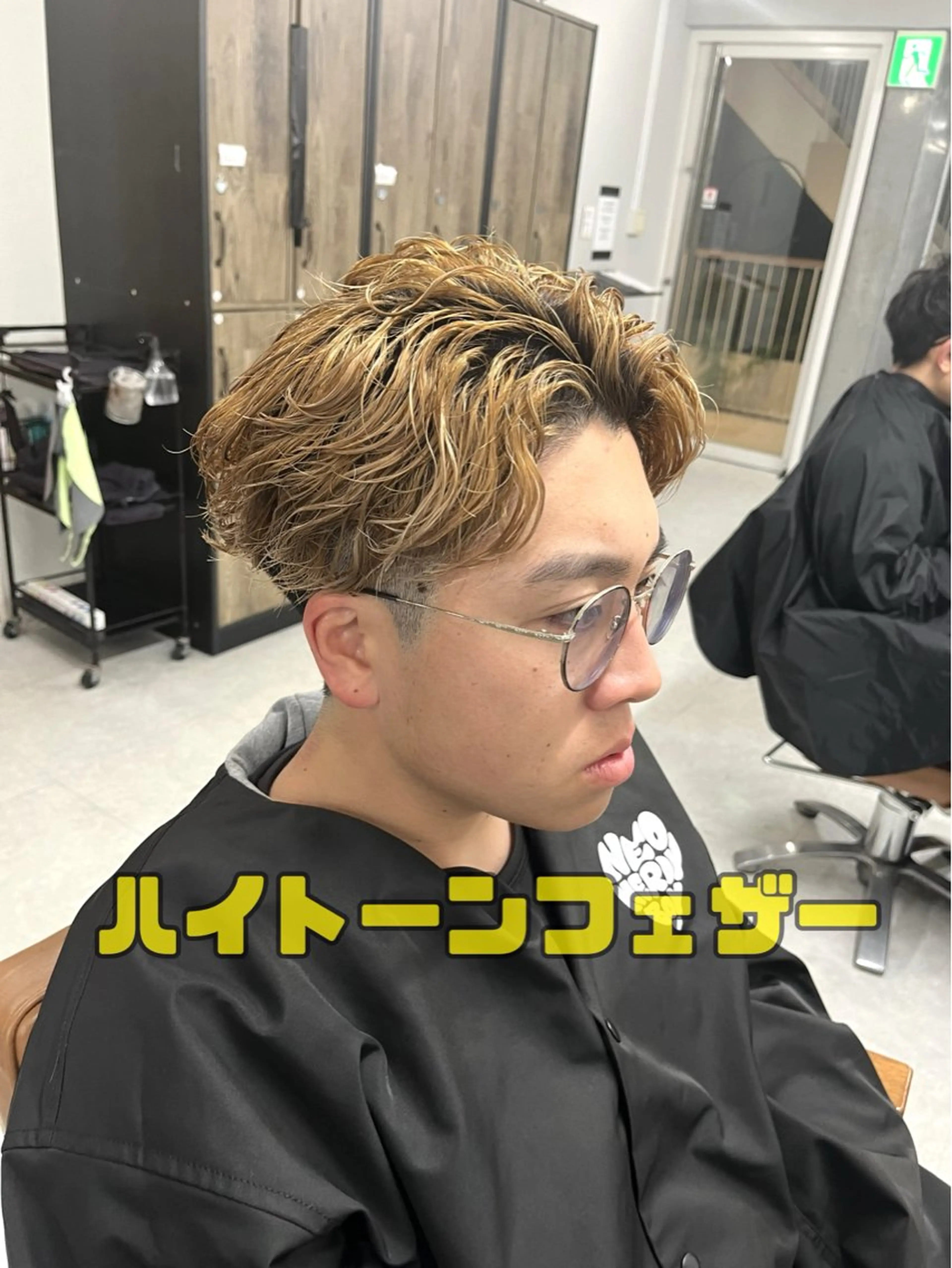 ショート カラー パーマ メンズ フェザーパーマ メンズパーマ カット ヘアカラー パーマ 縮毛矯正 ヘッドスパ ヘアセット メンズ特化/パーマ /フェード/洋輔のヘアスタイル
