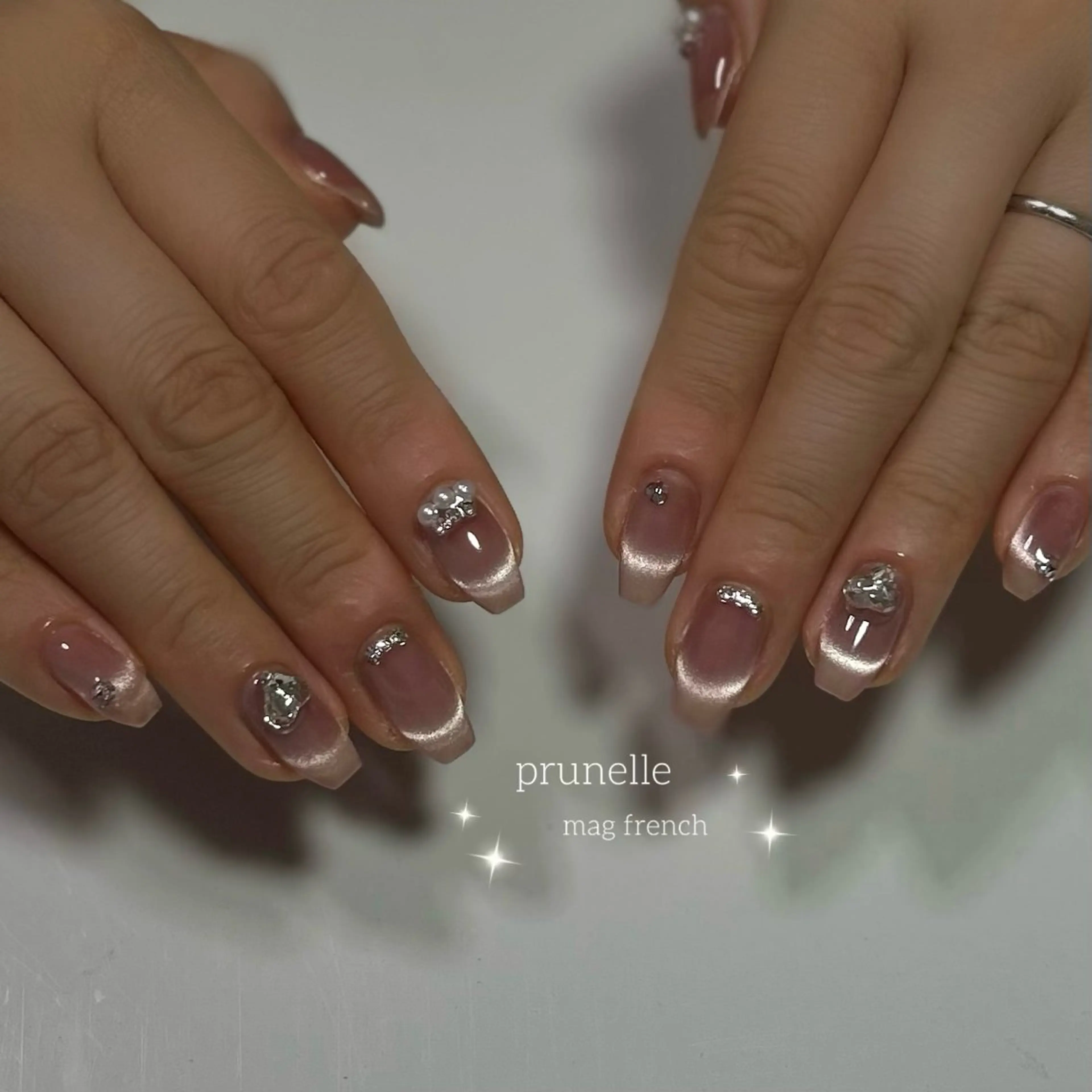 ネイル ハンドネイル ぷりゅねる Nanamiのネイルデザイン