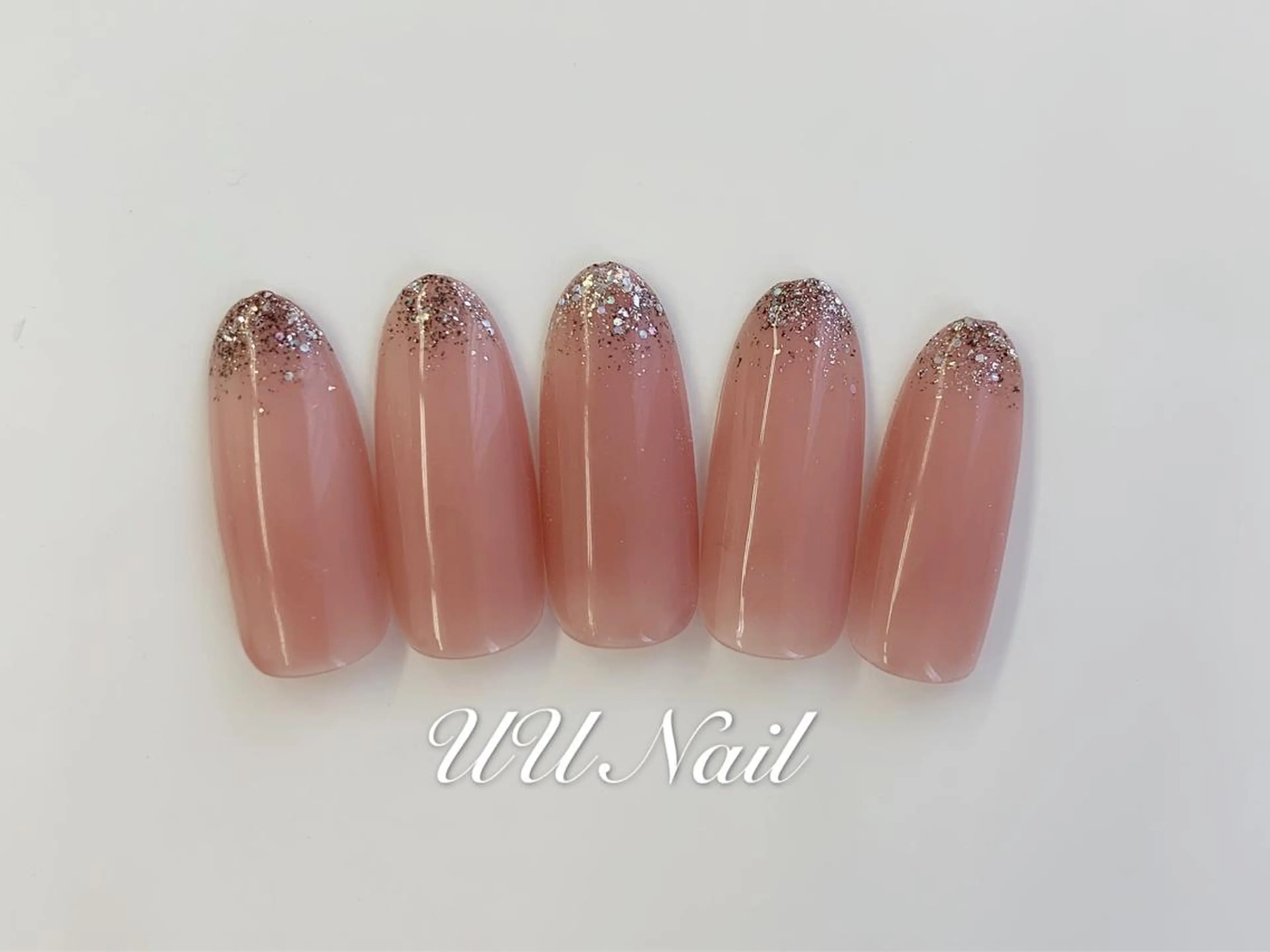 ネイル UU Salon所属・UU ゆきのネイルデザイン